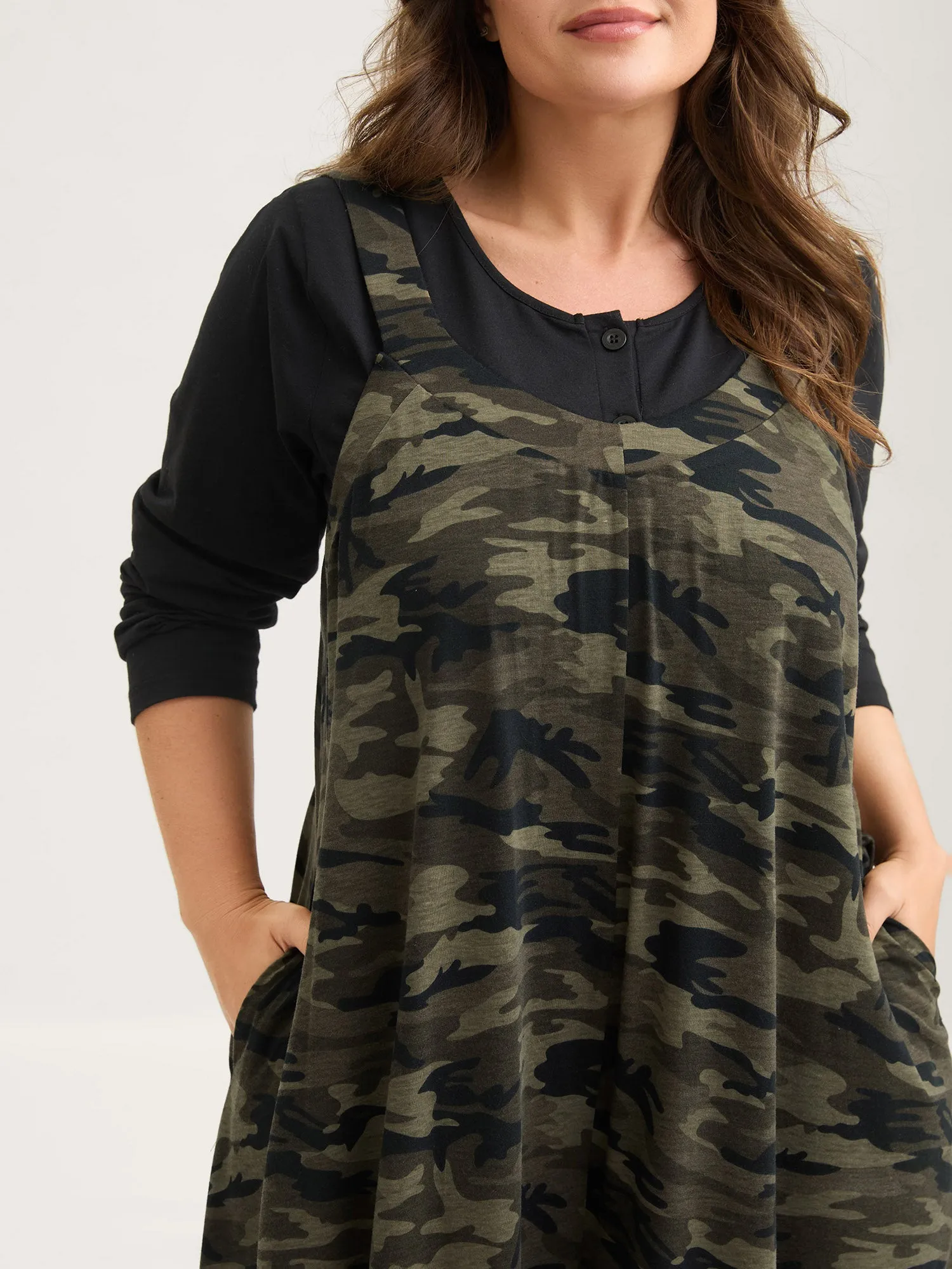 Camouflage Print Stretchy Wide Leg Jumpsuit sold by Bloomchic product image thumbnail 2