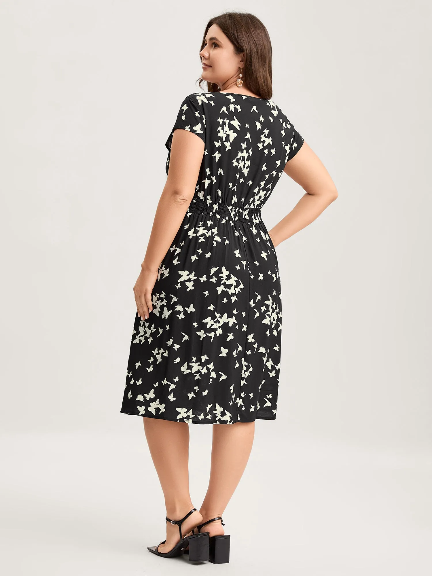 Rayon Monochrome Butterfly Stretchy Midi Dress sold by Bloomchic product image thumbnail 4