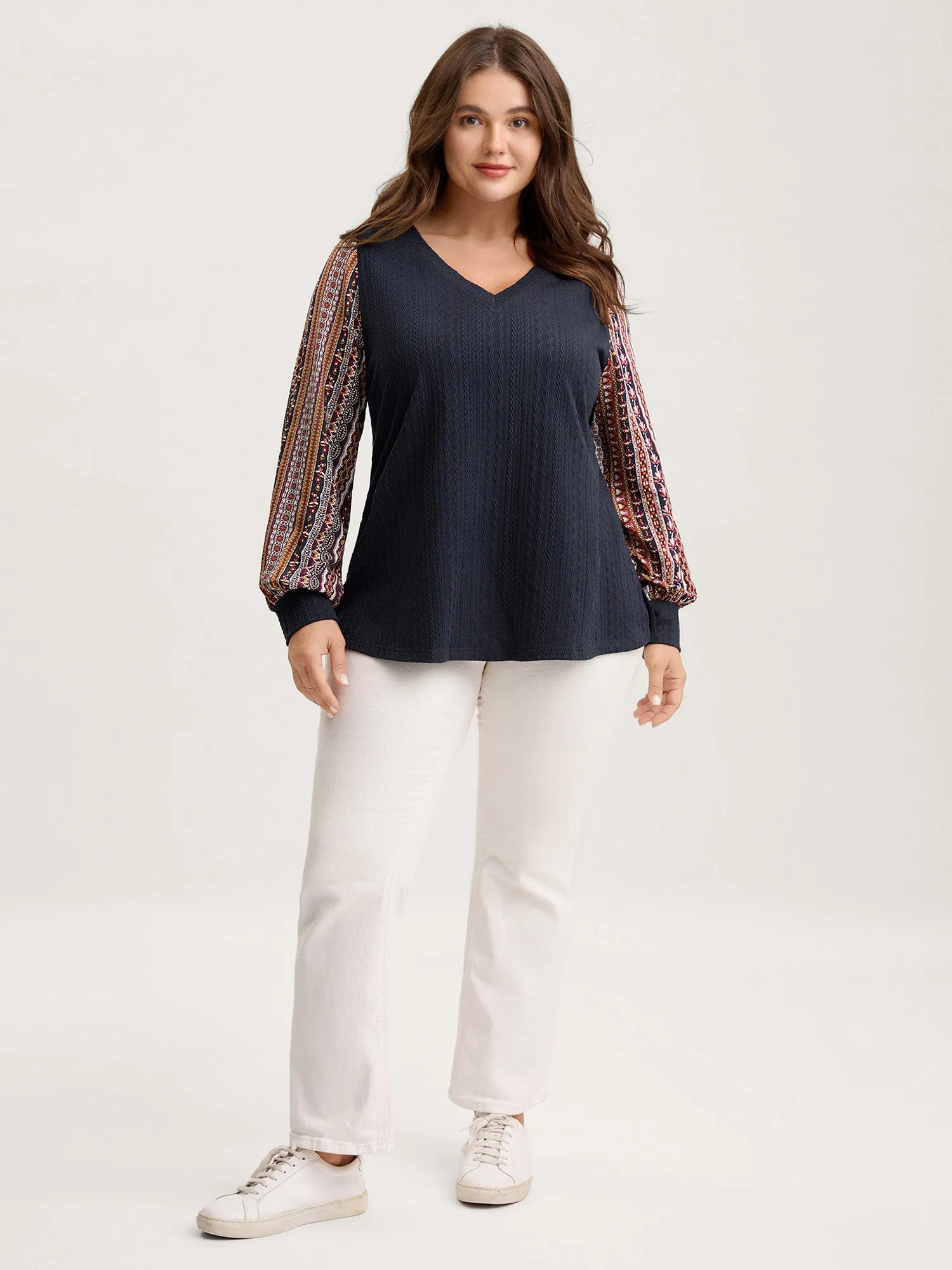 Textured Striped Sleeve Contrast Sweatshirt sold by Bloomchic product image thumbnail 3