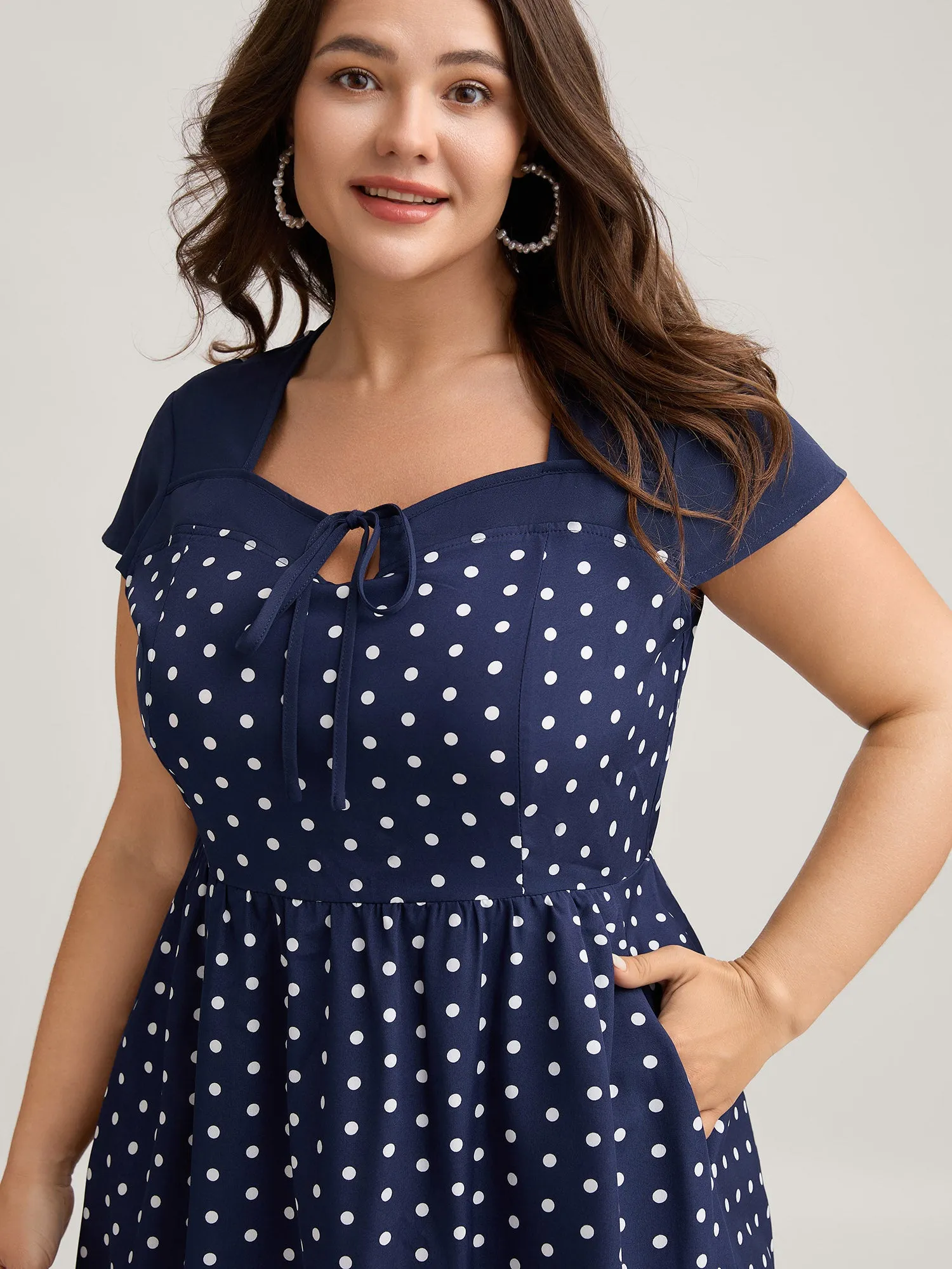 Polka Dots Stretchy Waist Pockets Midi Dress sold by Bloomchic product image thumbnail 2