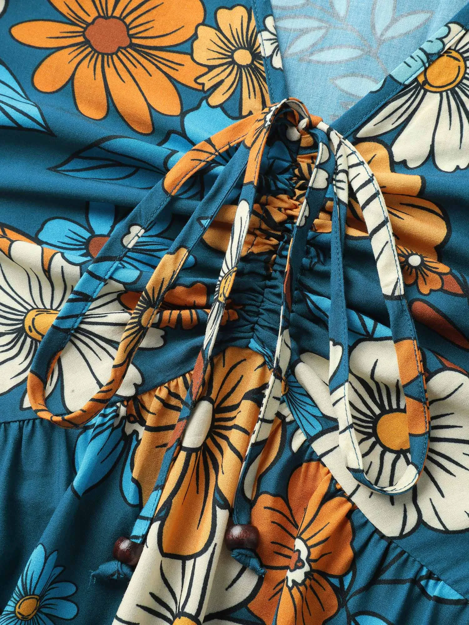 Floral Drawstring Bodice Side Slit Midi Dress sold by Bloomchic product image thumbnail 5