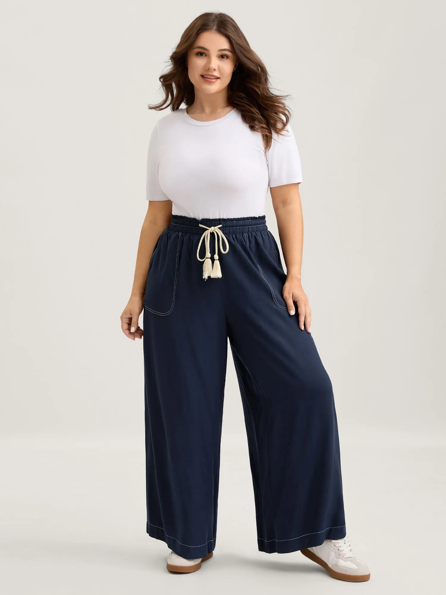 Contrast Thread Detail Wide-Leg Pants sold by Bloomchic product image thumbnail 3