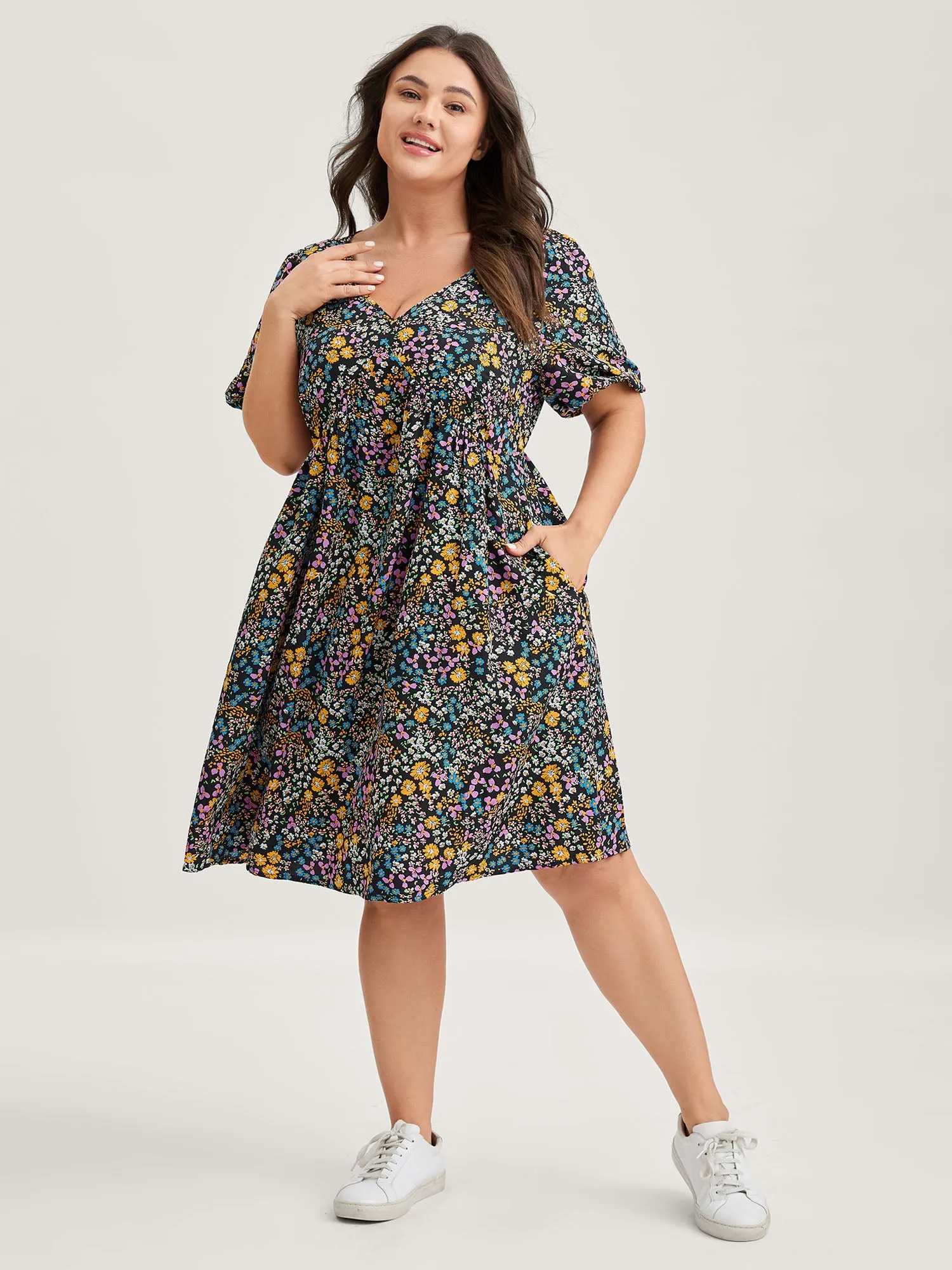 Floral Print Deep V-Neck Midi Dress sold by Bloomchic product image thumbnail 2