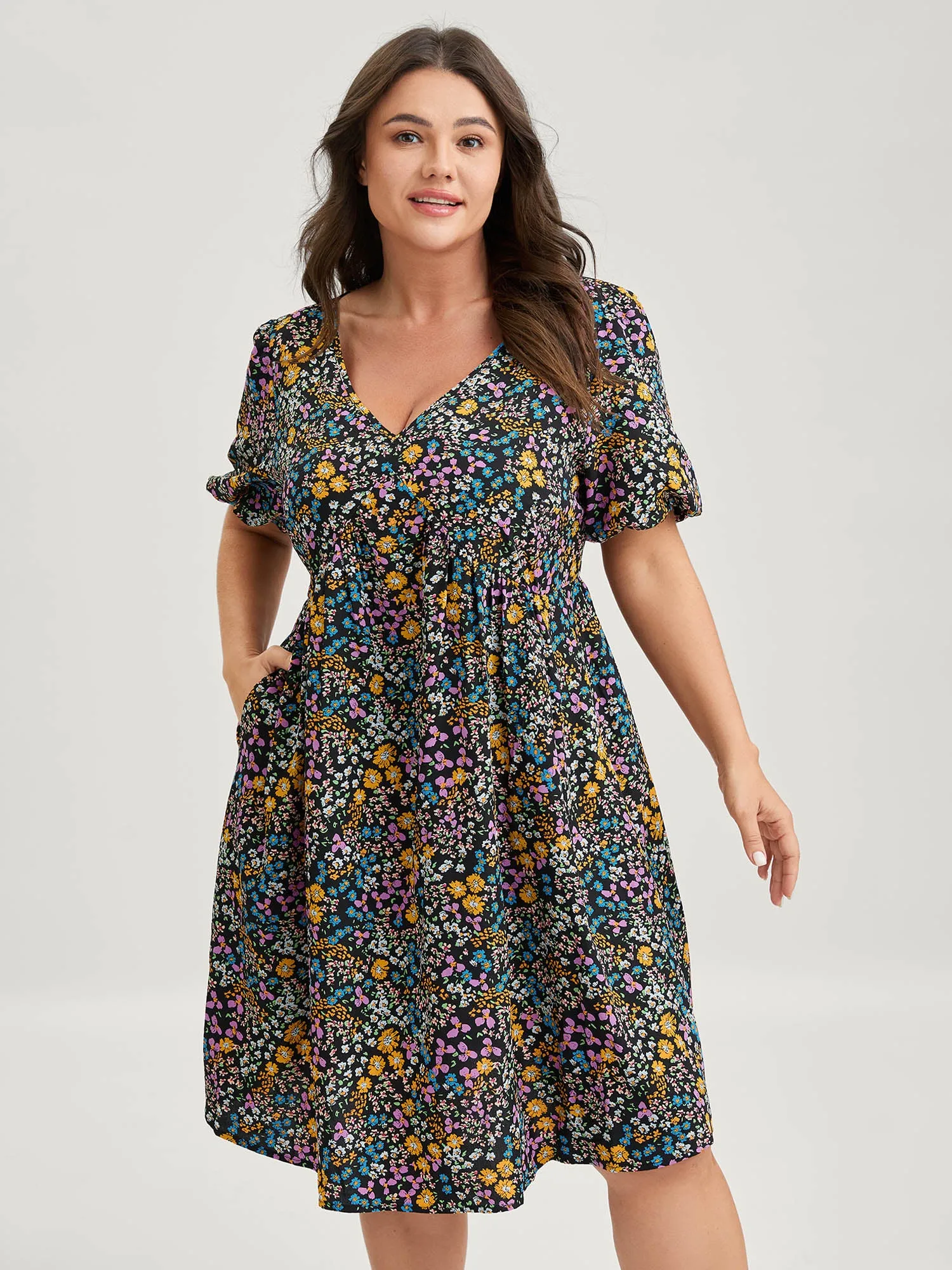Floral Print Deep V-Neck Midi Dress sold by Bloomchic product image thumbnail 3