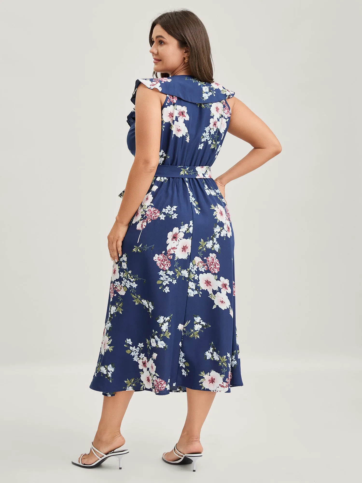 Floral Belted Waist Ruffled Pockets Midi Dress sold by Bloomchic product image thumbnail 4