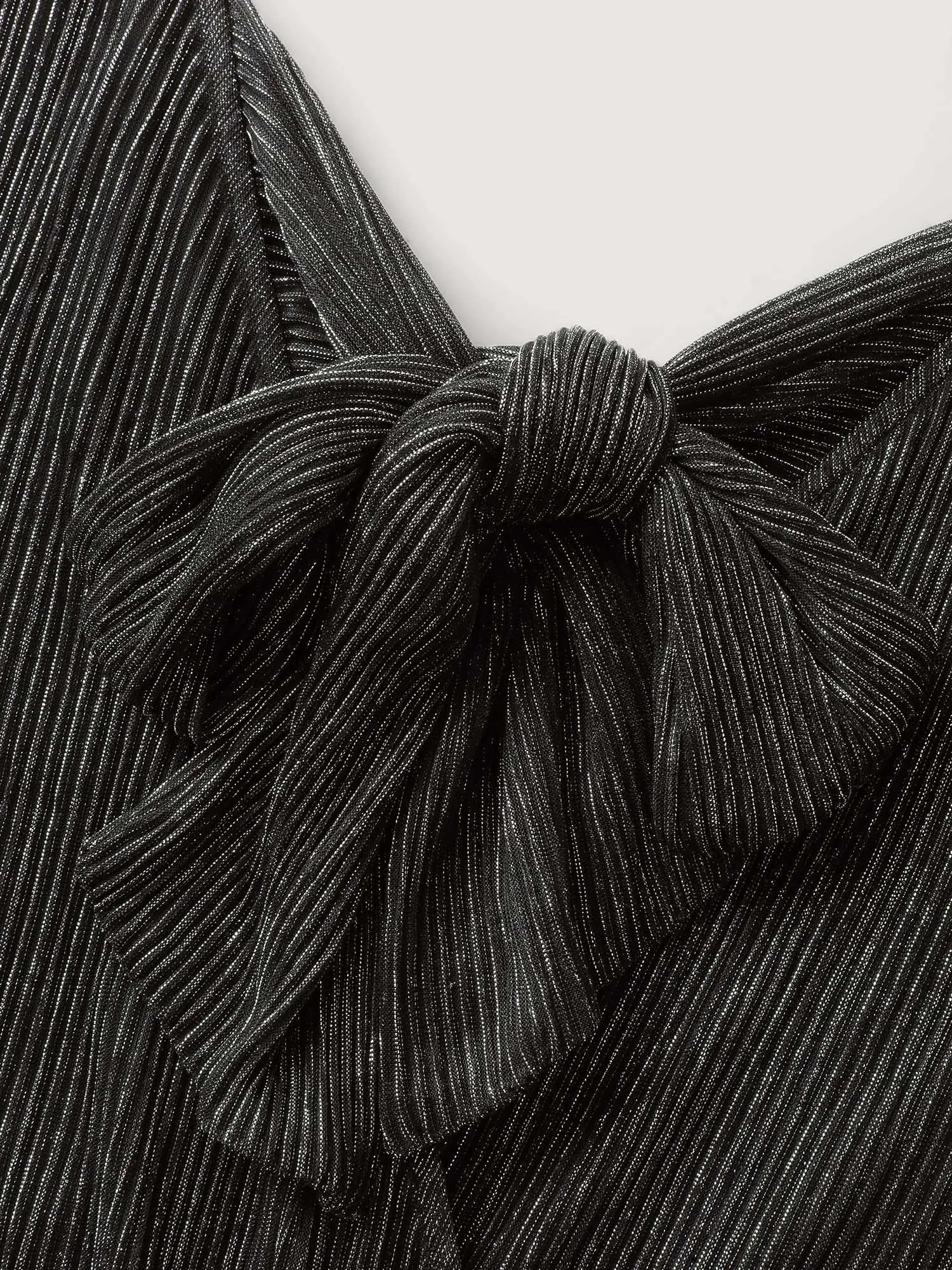 Shimmery Bow Back Tie Contrast Jumpsuit sold by Bloomchic product image thumbnail 5