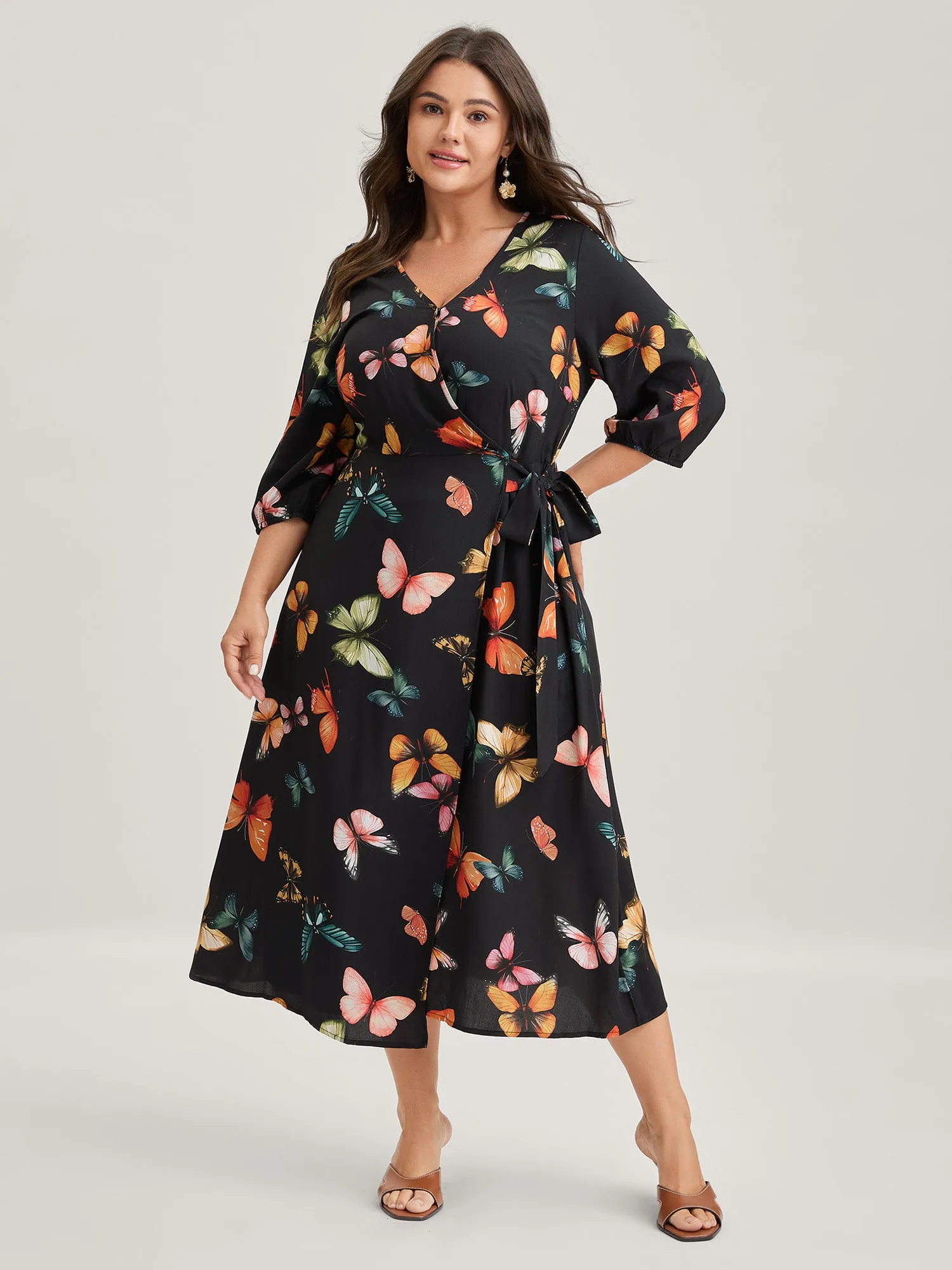 Butterfly Print Side Tie Pockets Midi Dress sold by Bloomchic