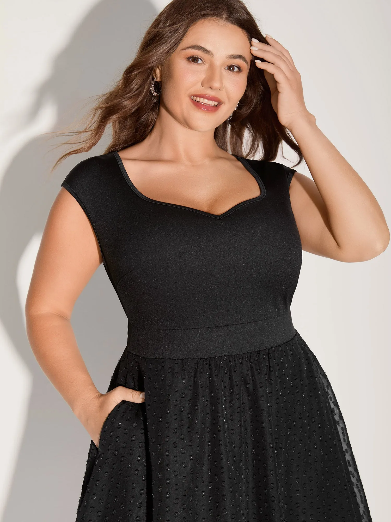 Textured Sweetheart Neckline Midi Dress sold by Bloomchic product image thumbnail 2