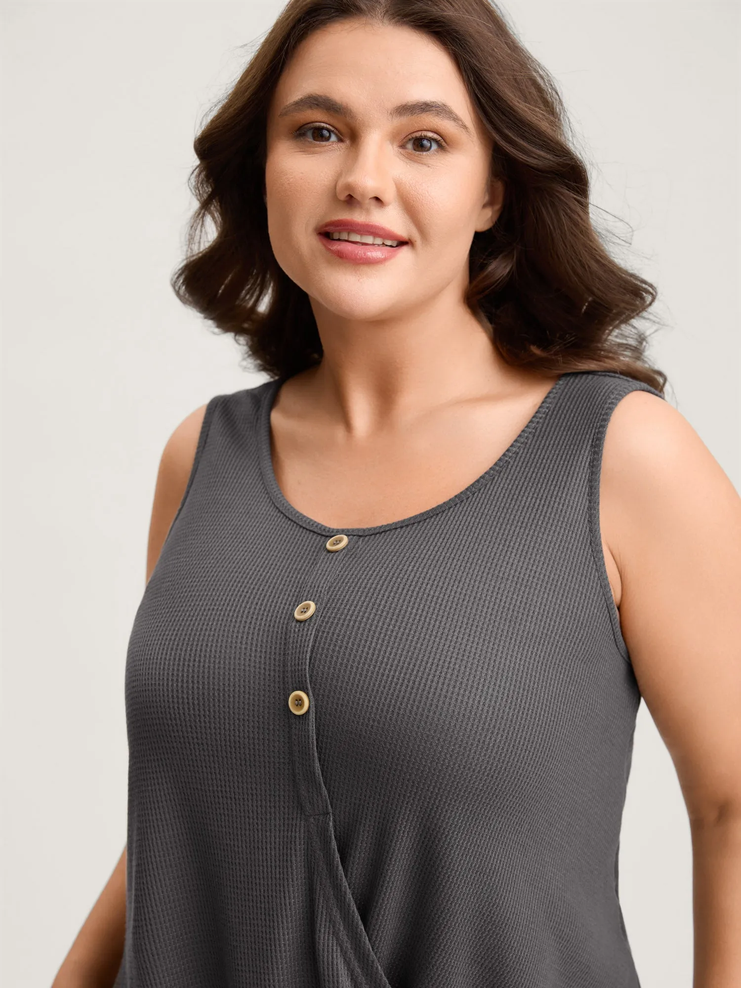 Waffle Bubble Hem Buttons Tank Top sold by Bloomchic product image thumbnail 2