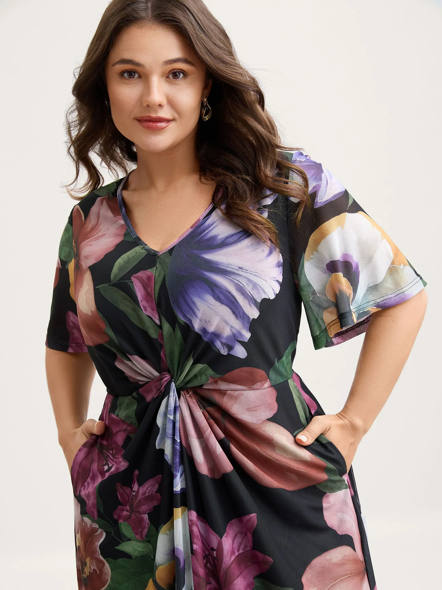 Large Floral Print Twist Front Midi Dress sold by Bloomchic product image thumbnail 2