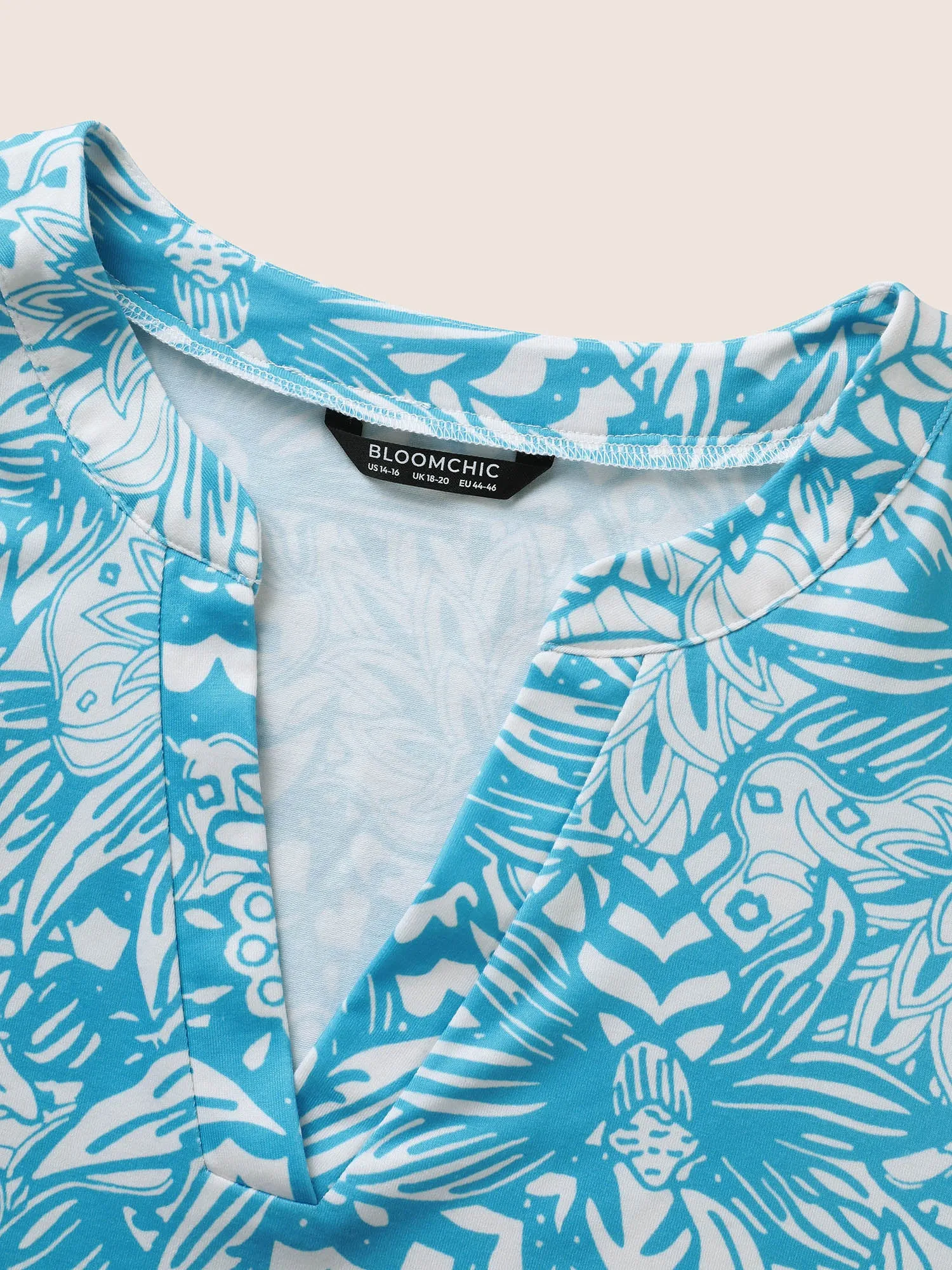 Tropical Floral Print Notched Collar T-shirt sold by Bloomchic product image thumbnail 5