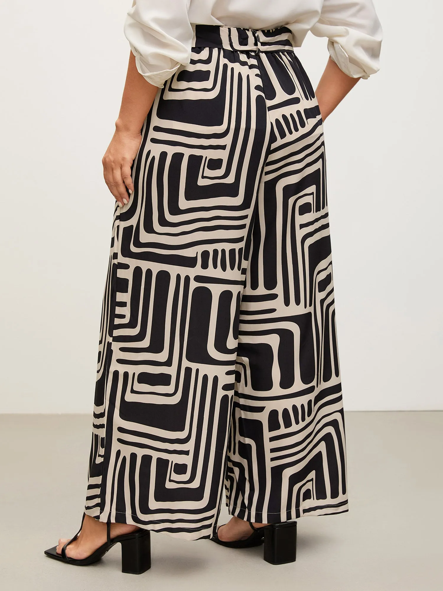 Geometric Print Wide-Leg Belted Pants sold by Bloomchic product image thumbnail 5