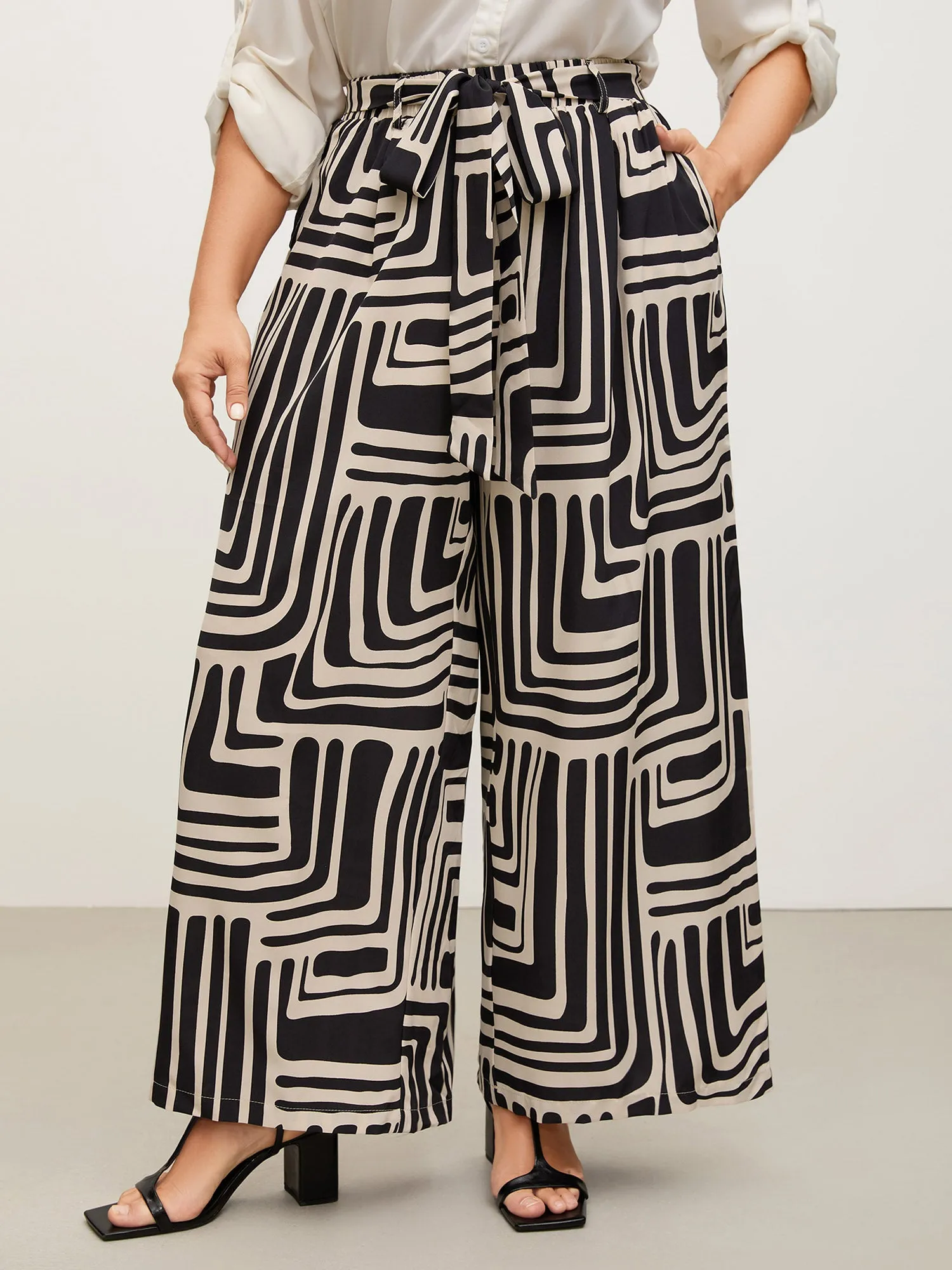 Geometric Print Wide-Leg Belted Pants sold by Bloomchic