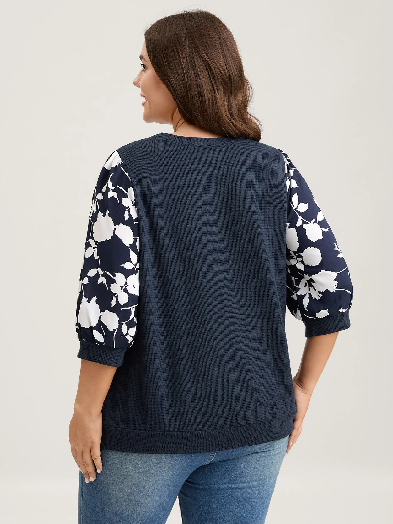Textured Floral Puffy Sleeve Sweatshirt sold by Bloomchic product image thumbnail 4