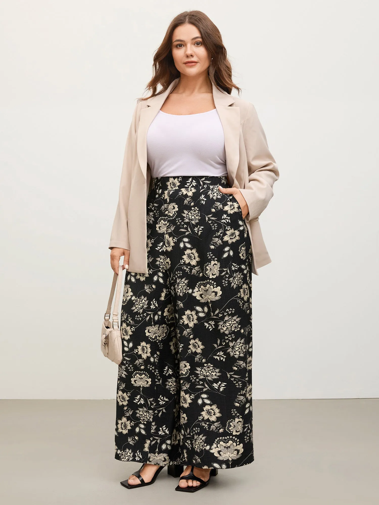 Silhouette Floral Print Wide-Leg Pants sold by Bloomchic product image thumbnail 2