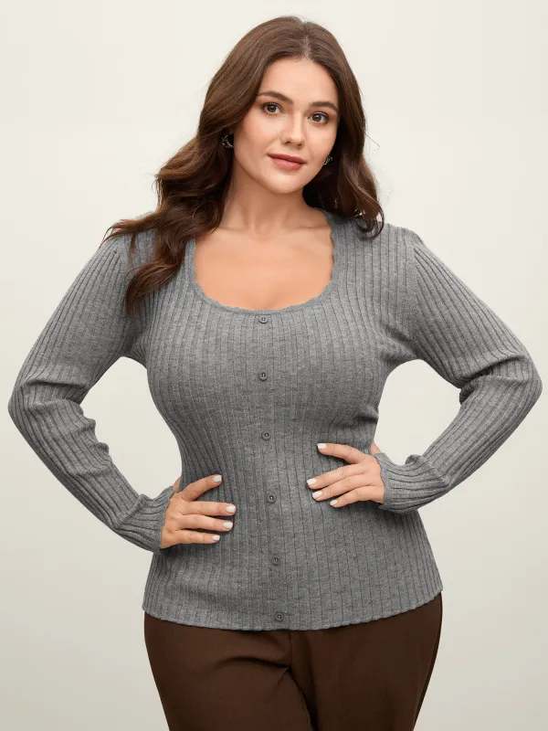 Supersoft Ribbed Fitted Scoop Neck Pullover made by Bloomchic