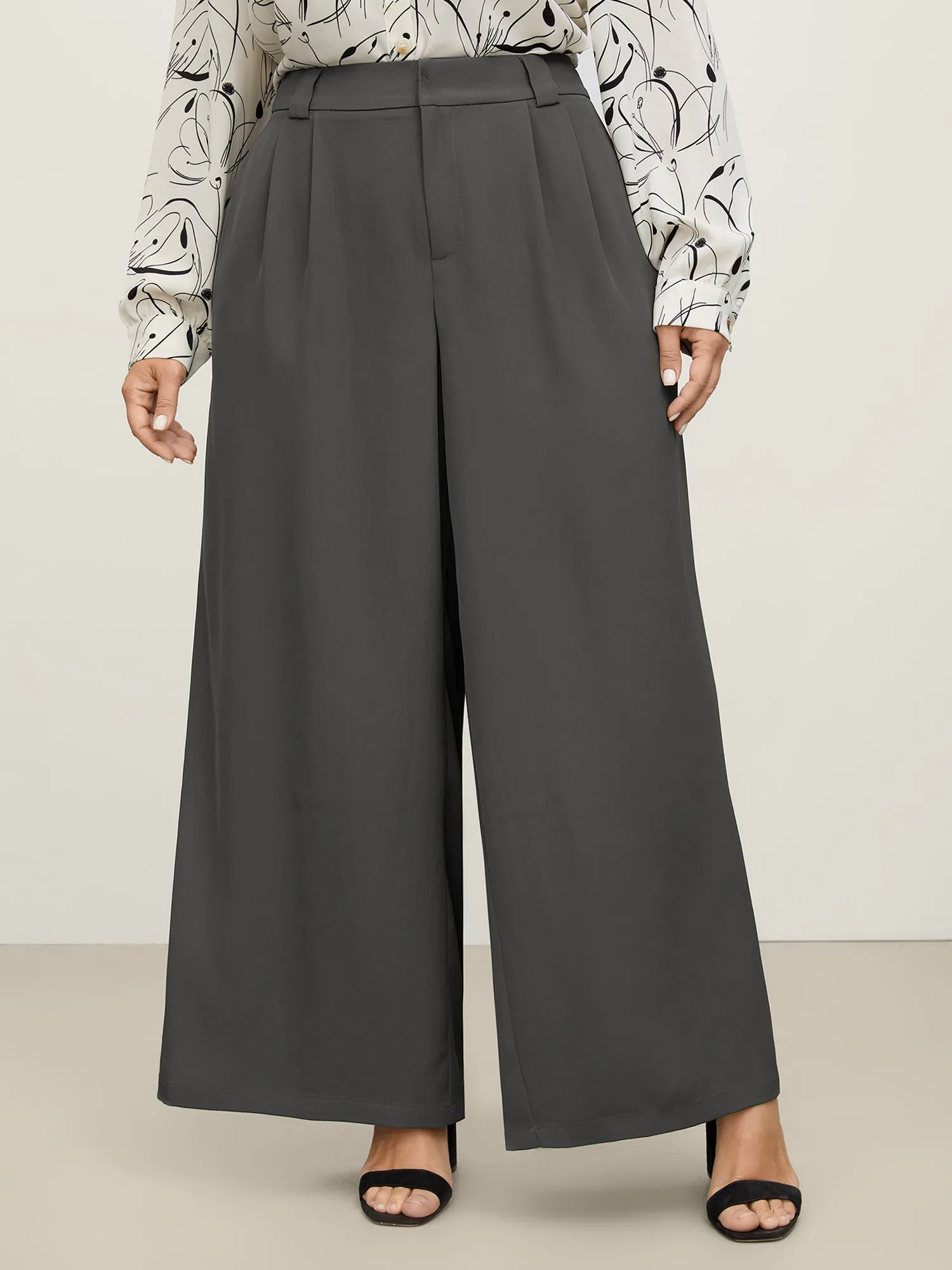 Stretchy Waist Pleated Wide-Leg Pants sold by Bloomchic