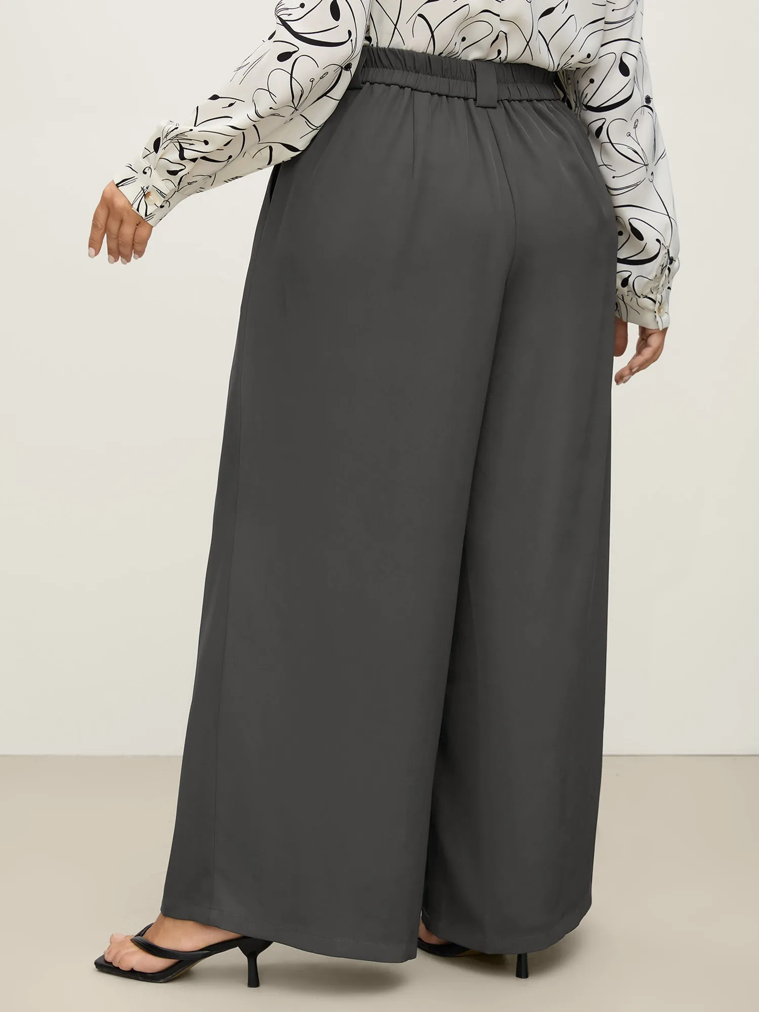 Stretchy Waist Pleated Wide-Leg Pants sold by Bloomchic product image thumbnail 4