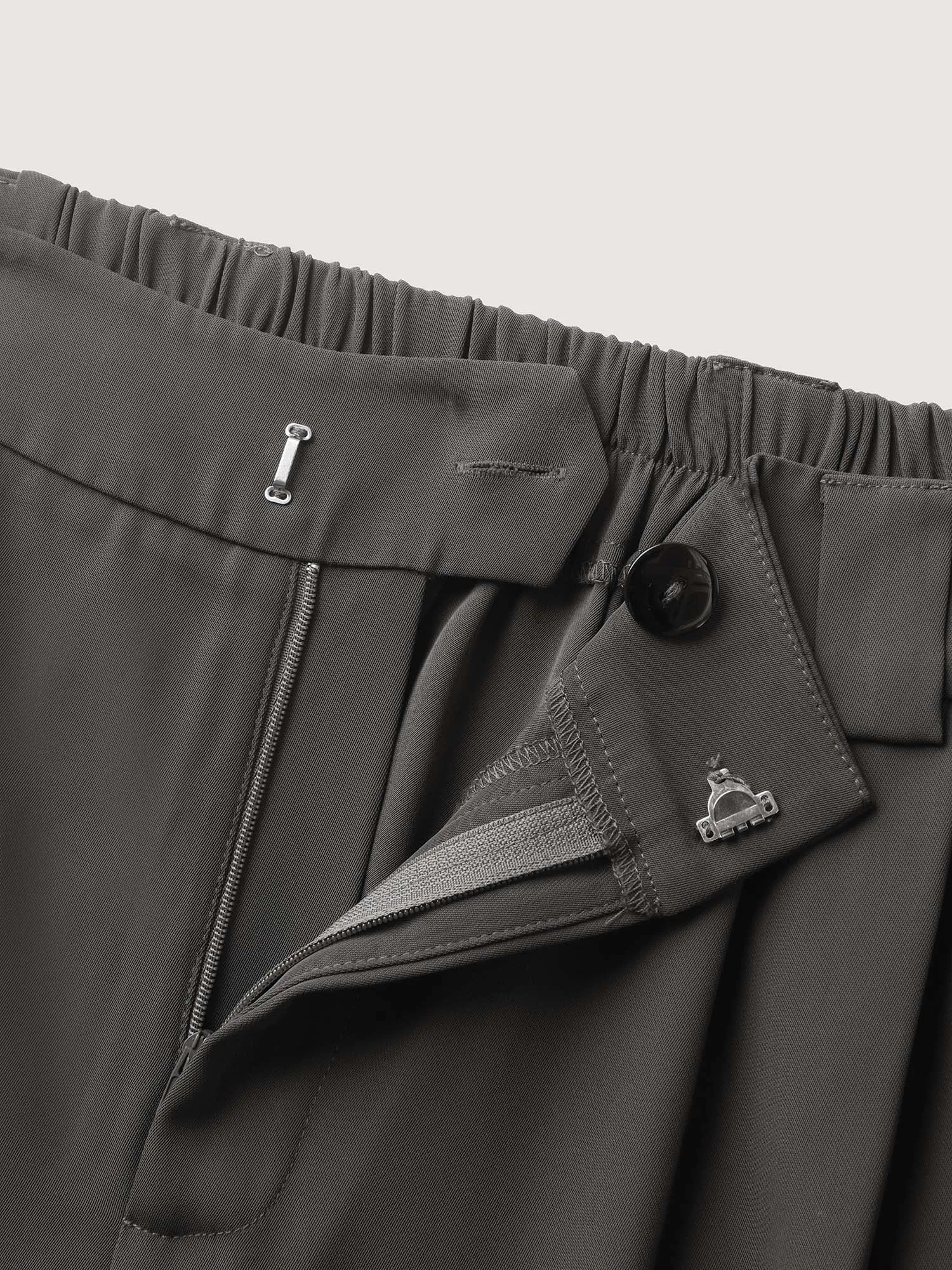 Stretchy Waist Pleated Wide-Leg Pants sold by Bloomchic product image thumbnail 5