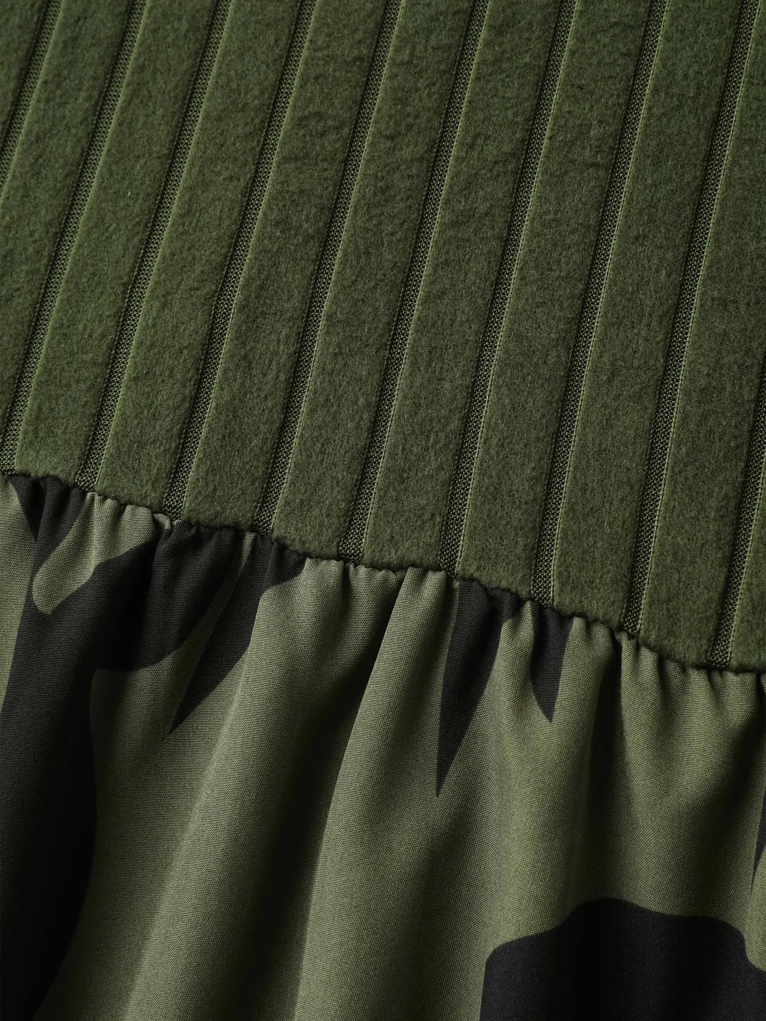 Ditsy Floral Spliced Stretchy Midi Dress sold by Bloomchic product image thumbnail 5