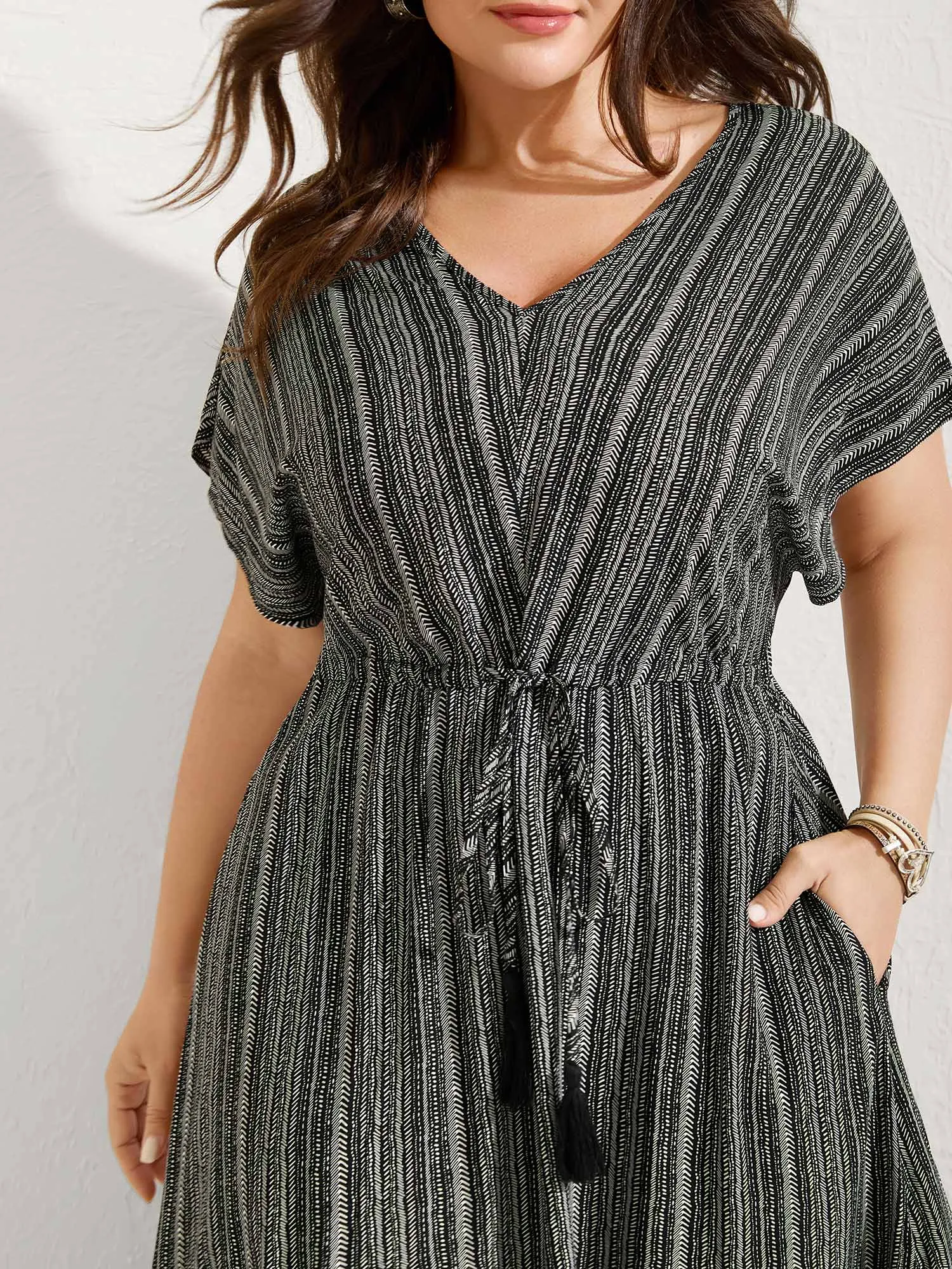 Striped Tassel Drawstring Tiered Midi Dress sold by Bloomchic product image thumbnail 2