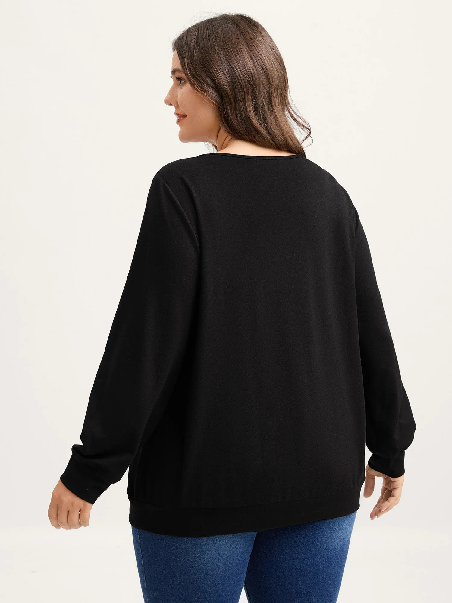Lace Neckline Color Contrast Sweatshirt sold by Bloomchic product image thumbnail 4