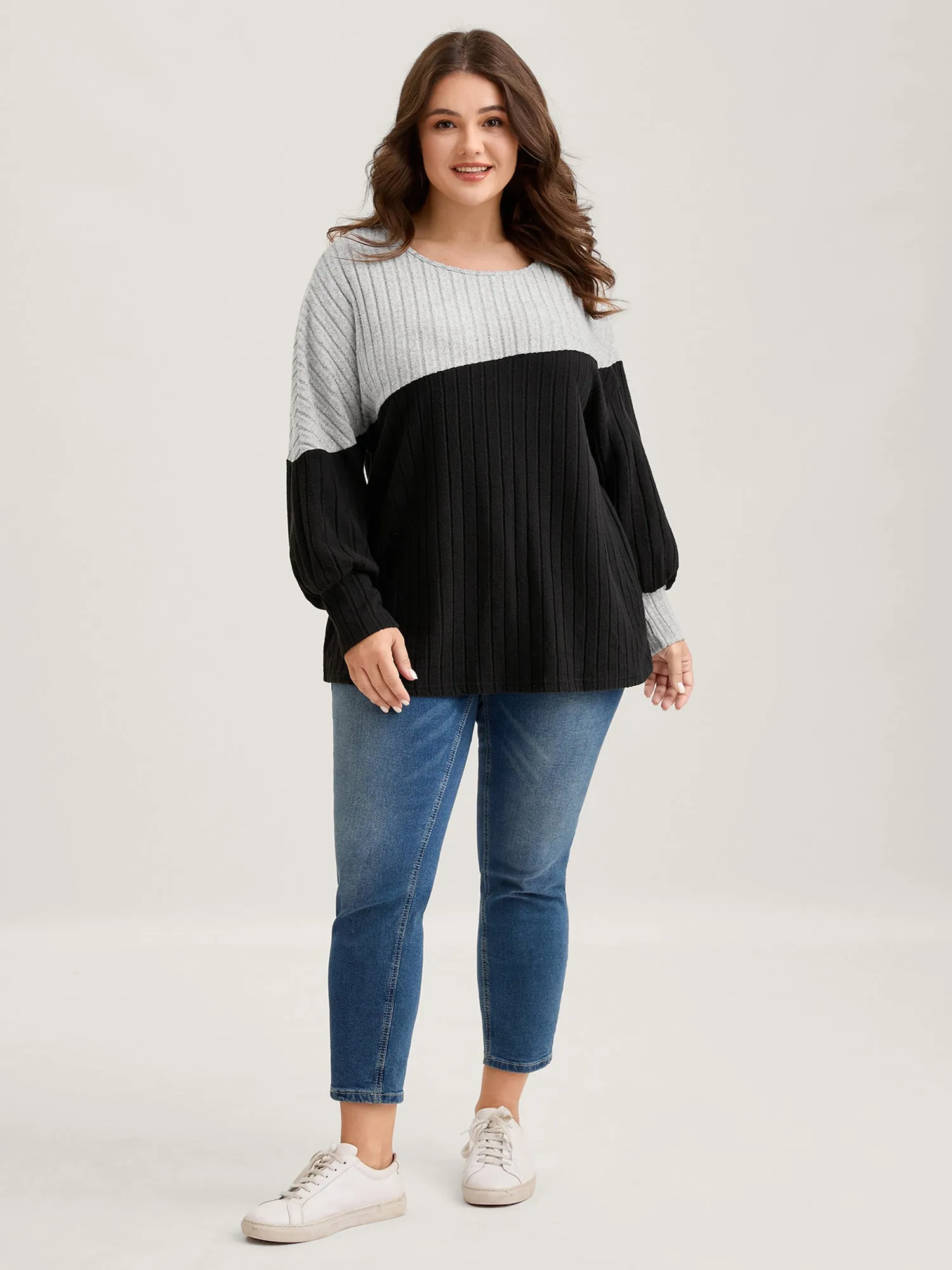 Color Contrast Ribbed Sweatshirt sold by Bloomchic product image thumbnail 2