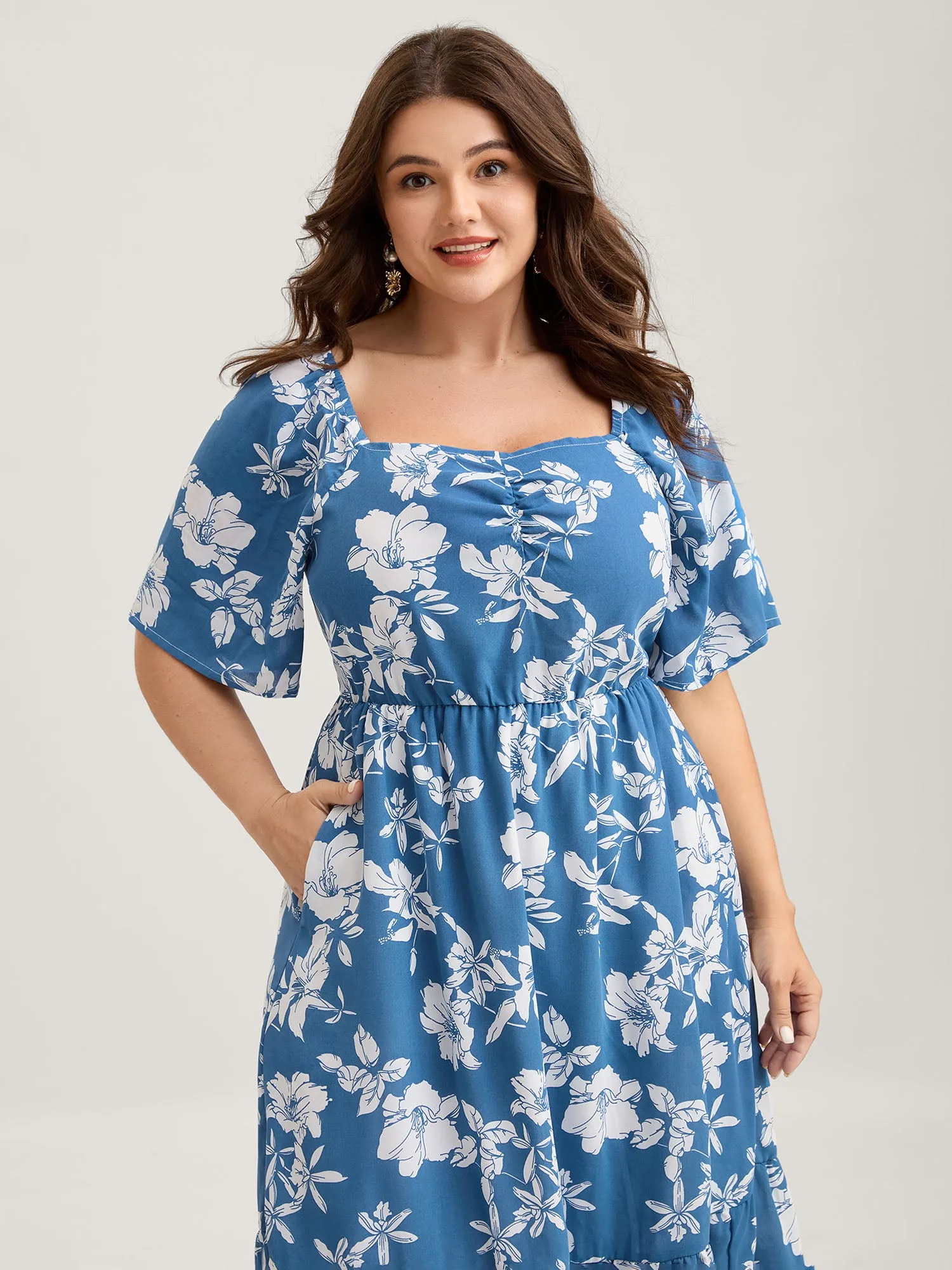 Silhouette Flower Stretchy Waist Pleated Midi Dress sold by Bloomchic