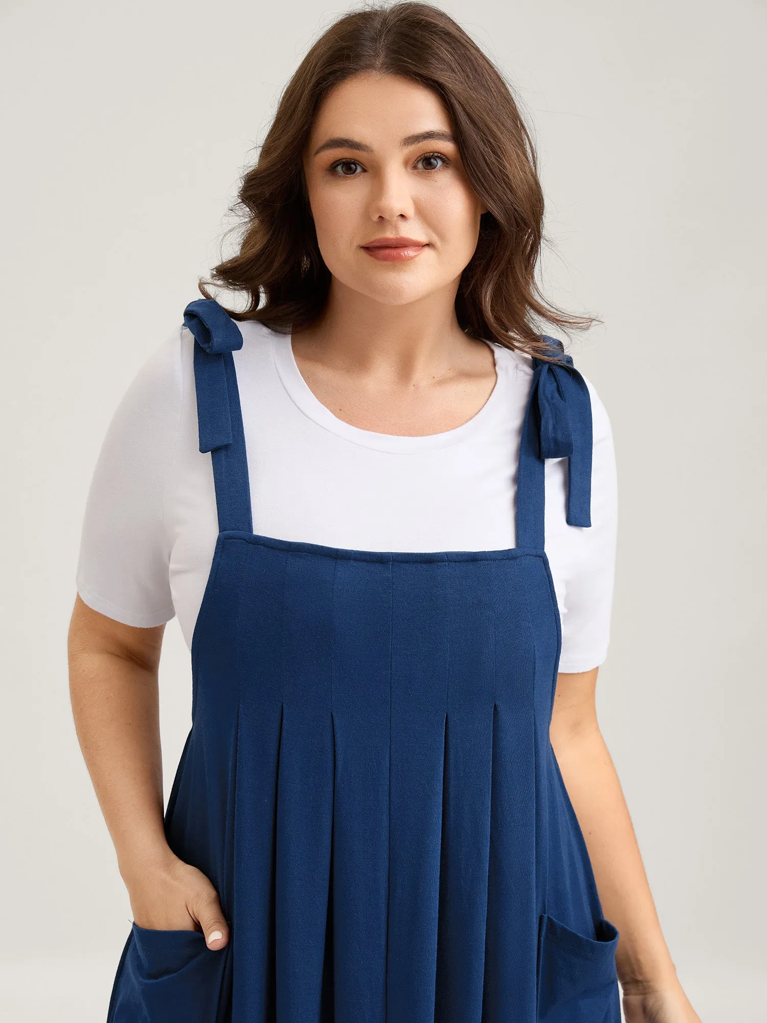 Shoulder Ties Pleated Flowy Pockets Dress sold by Bloomchic product image thumbnail 2