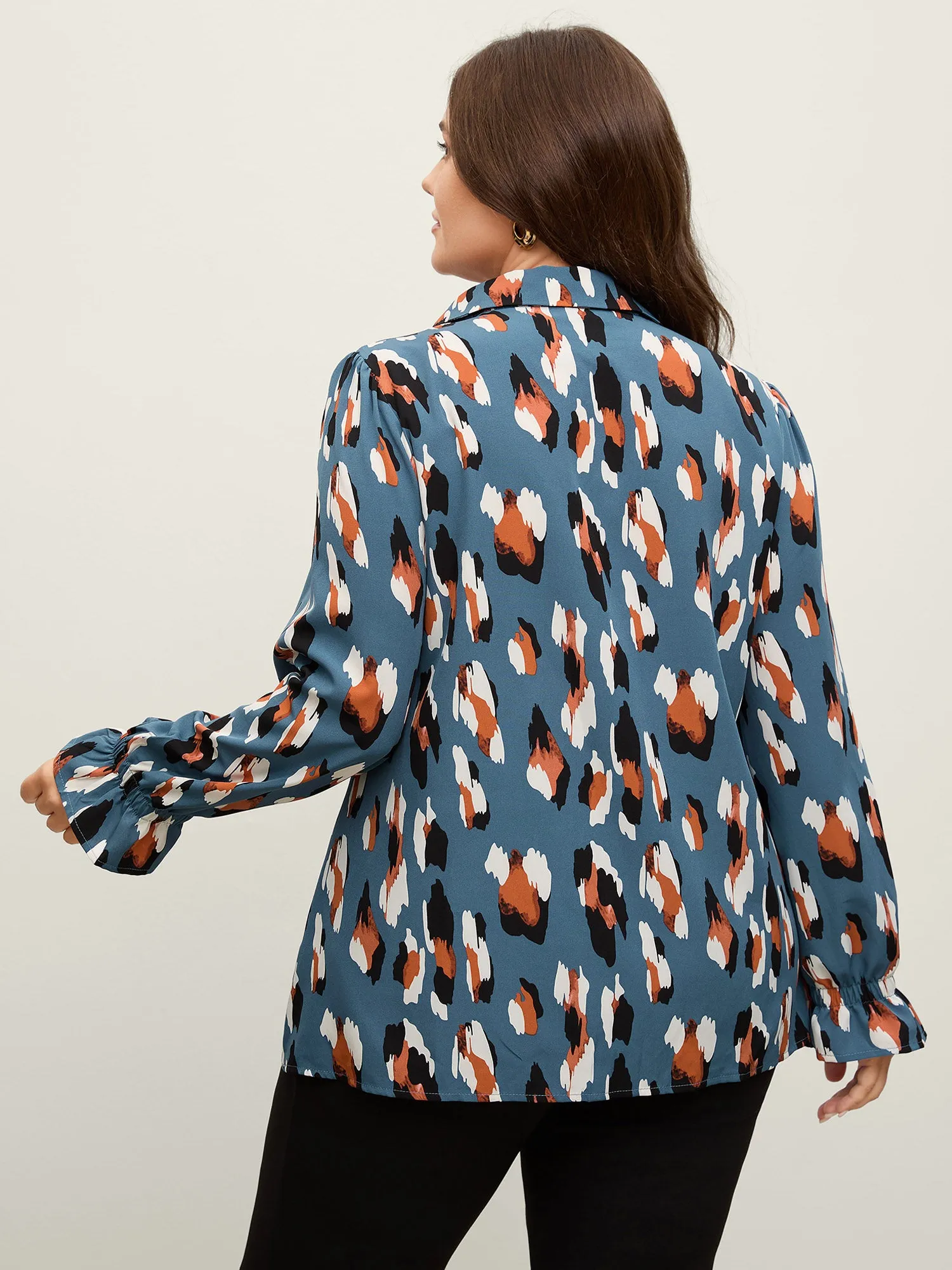 Colorful Leopard Stretchy Cuffs Lapel Collar Blouse sold by Bloomchic product image thumbnail 4