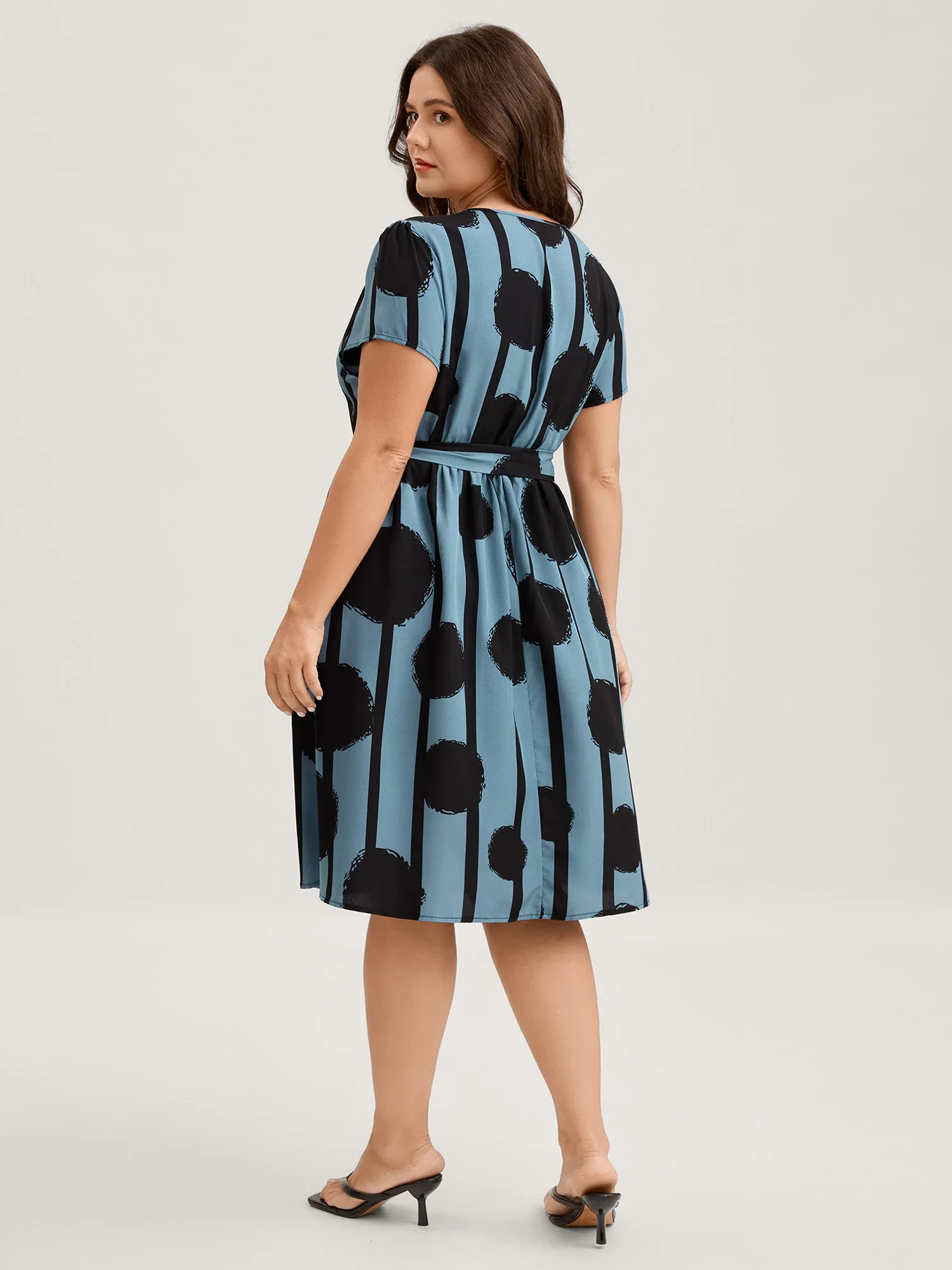 Polka Stripes Waist-Tie Midi Dress sold by Bloomchic product image thumbnail 4
