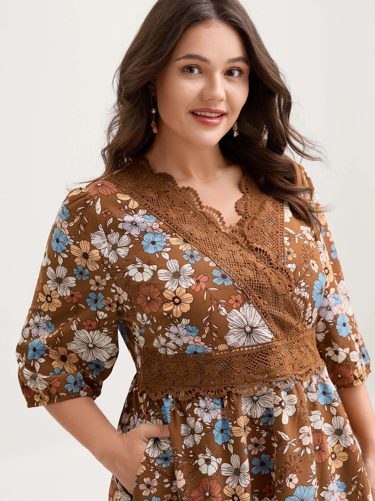 Fall Florals Lace Trim Neckline Midi Dress sold by Bloomchic product image thumbnail 2
