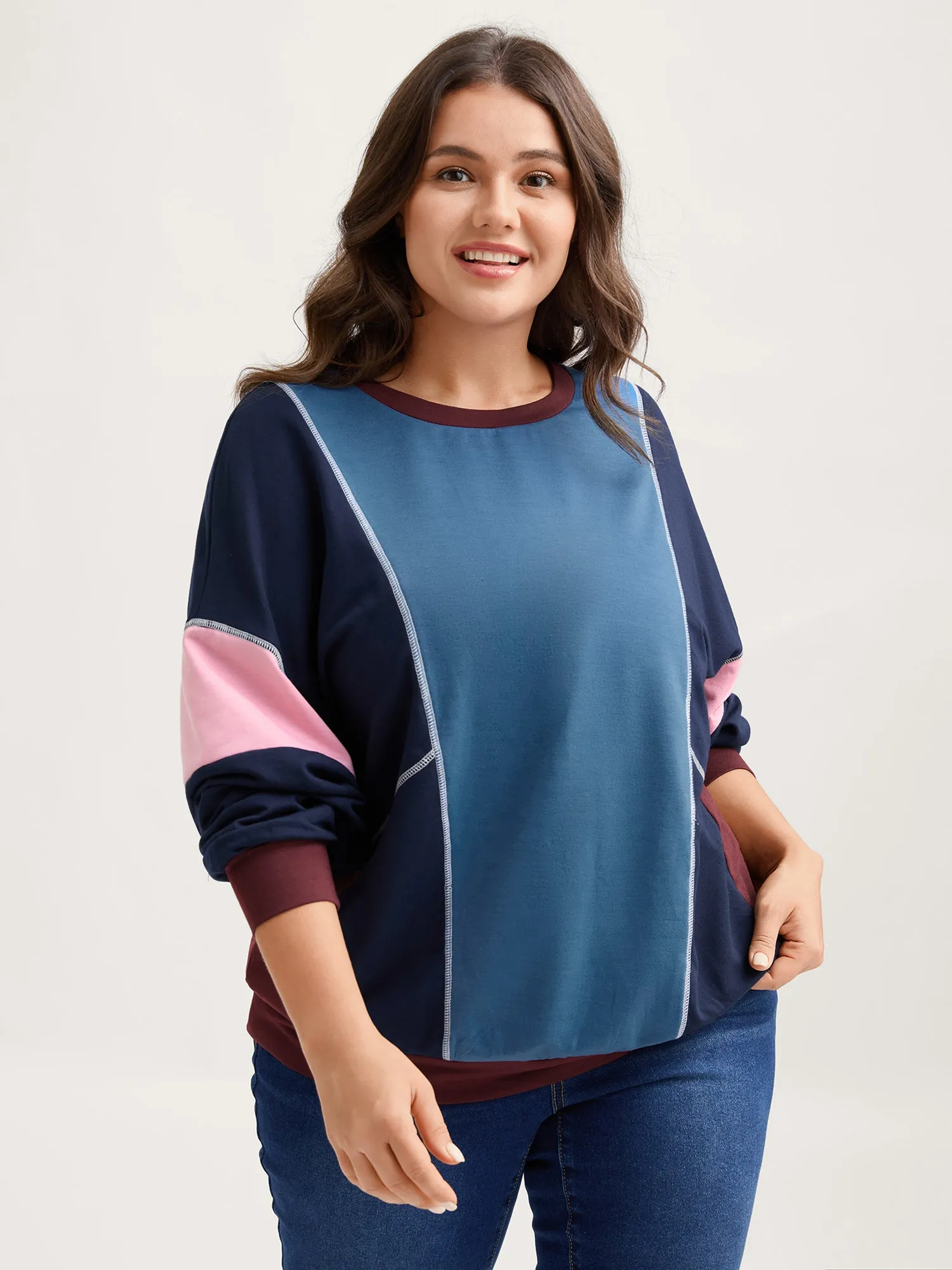 Color Contrast Thread Lace Trim Sweatshirt sold by Bloomchic