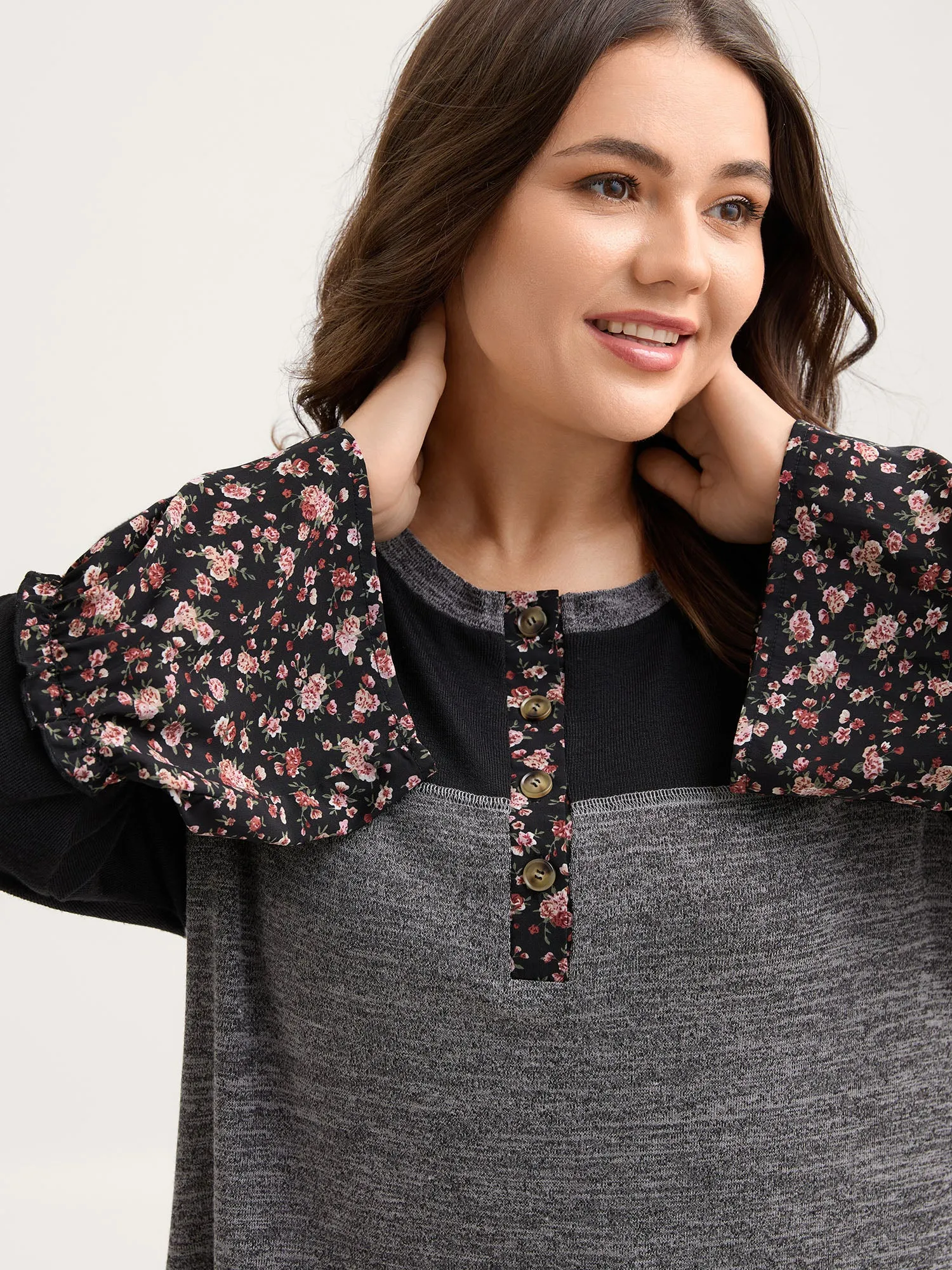 Floral Print Flared Sleeve Contrast Sweatshirt sold by Bloomchic