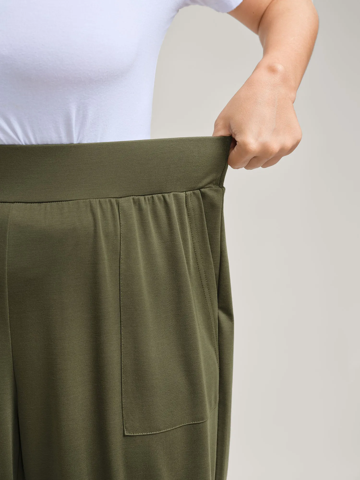 Stretchy Adjustable Cuffs Wide-Leg Pants sold by Bloomchic product image thumbnail 4