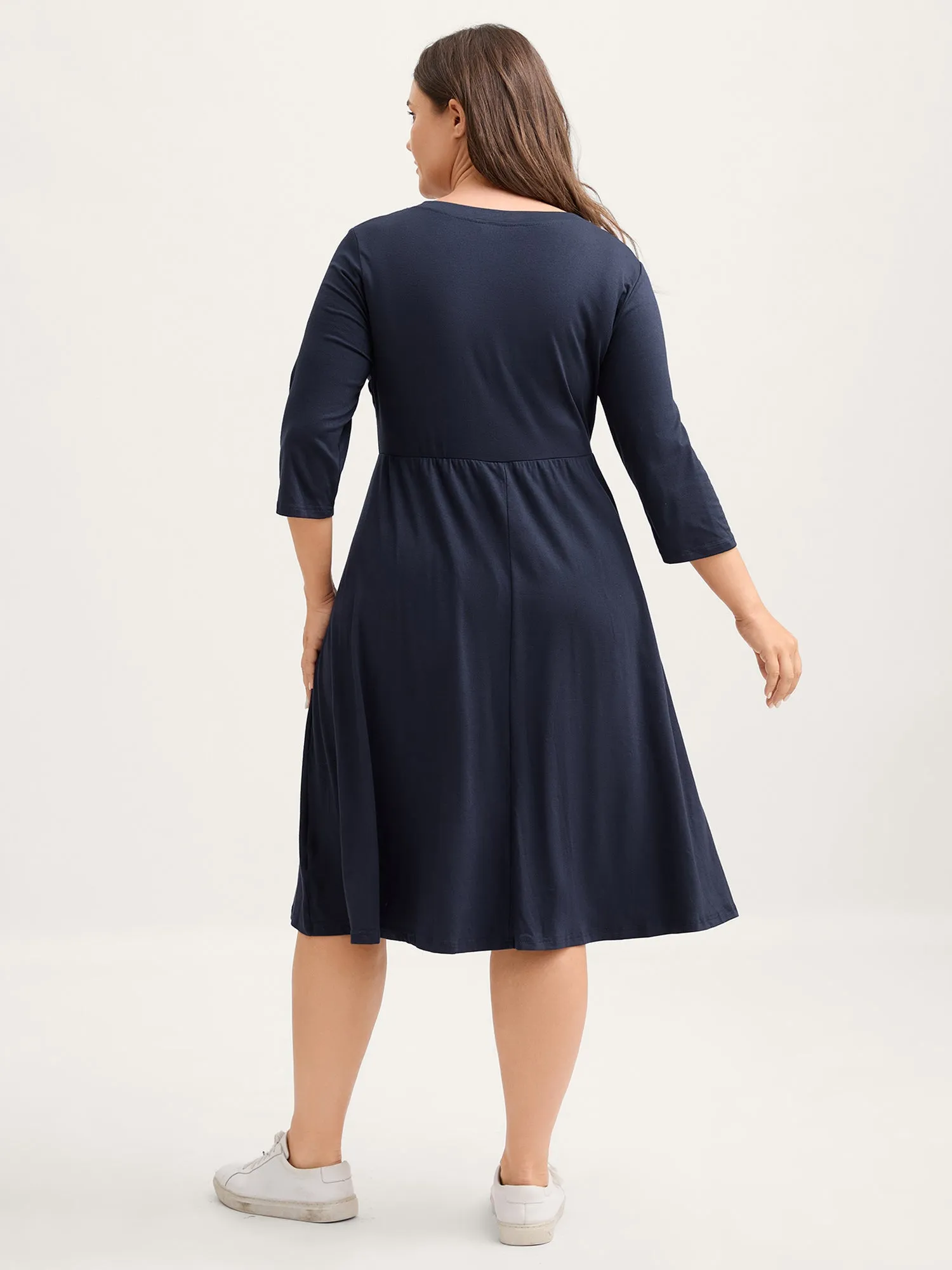 Supersoft Neck Tie-Up Pockets Midi Dress sold by Bloomchic product image thumbnail 4
