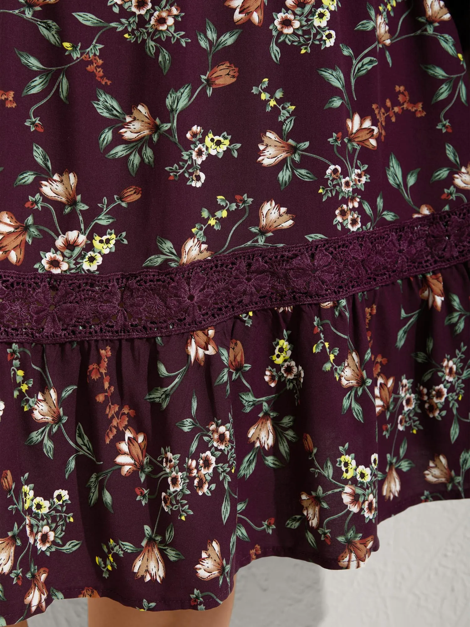 Supersoft Floral Print Lace Trim Knee-Length Dress sold by Bloomchic product image thumbnail 4