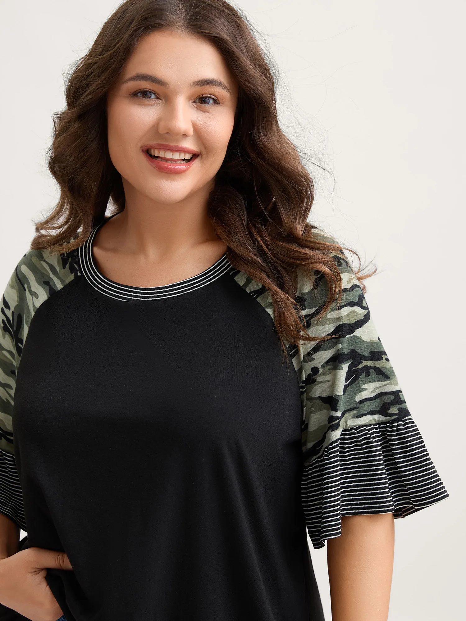 Supersof Camouflage Sleeve Contrast T-Shirt sold by Bloomchic product image thumbnail 2