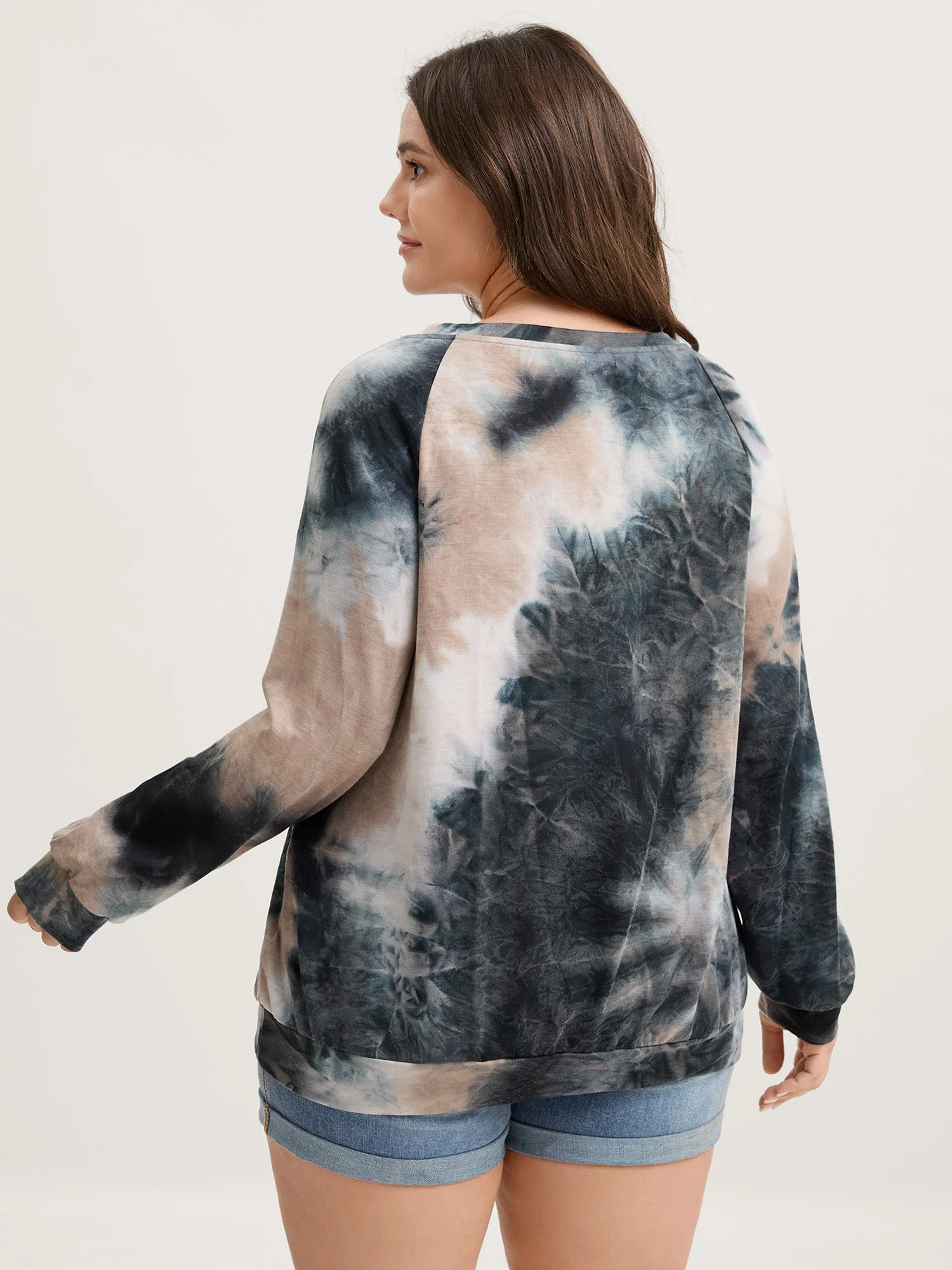 Round Neck Tie-Dye Sweatshirt sold by Bloomchic product image thumbnail 4