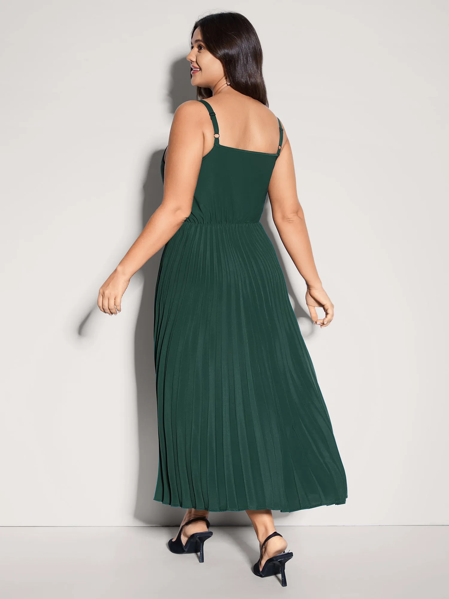 Pleated Pockets Solid Cami Midi Dress sold by Bloomchic product image thumbnail 4