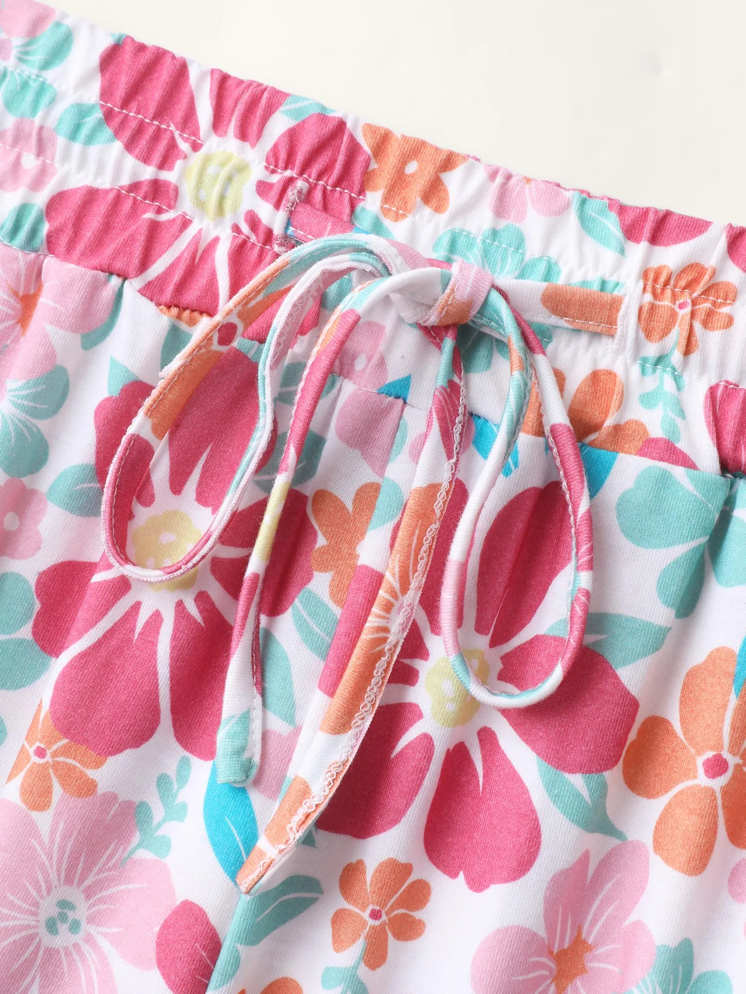 Floral Print Drawstring Waist Wide-Leg Pants sold by Bloomchic product image thumbnail 5