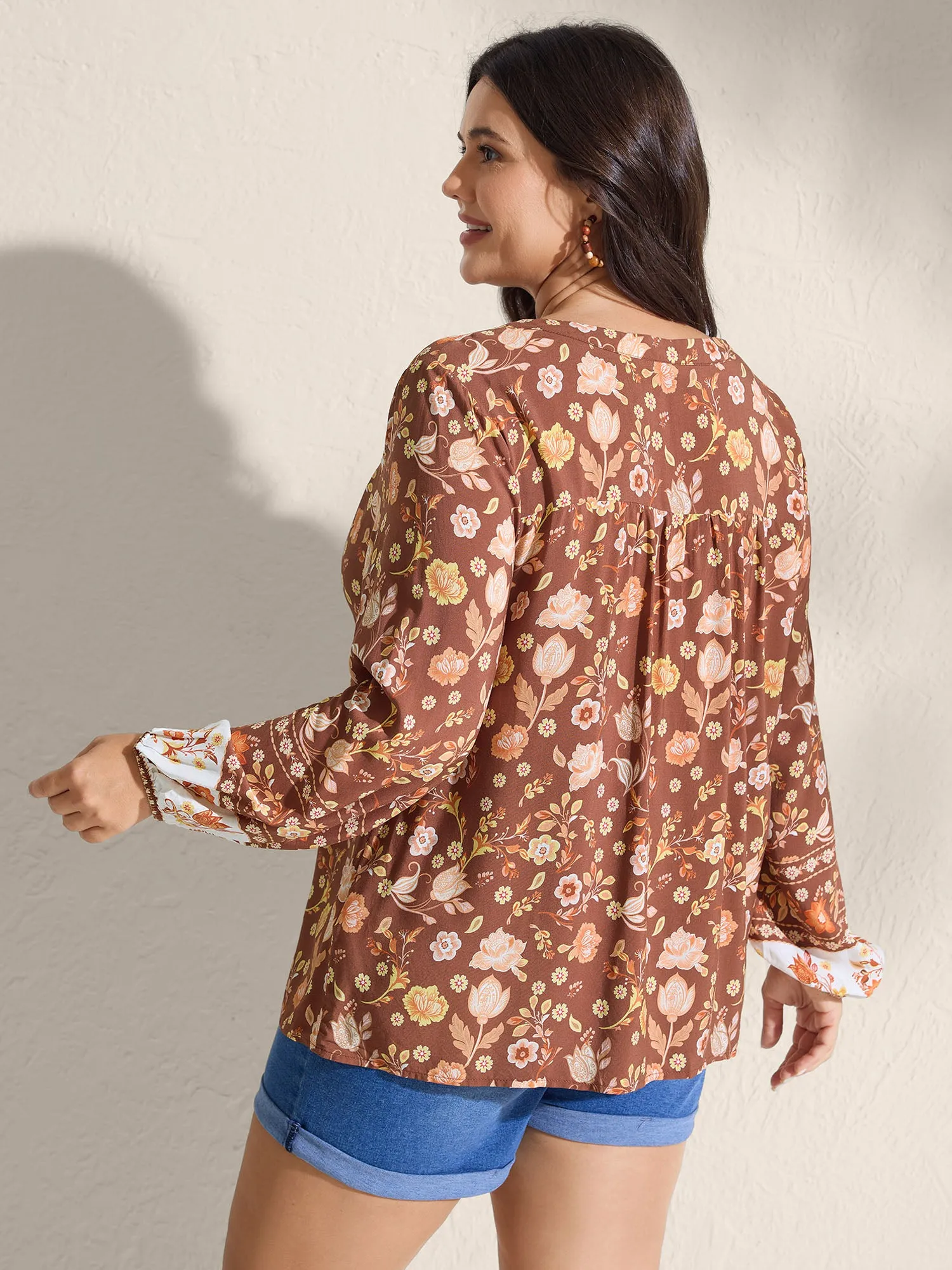 Floral Print Contrast Button-Front Shirt sold by Bloomchic product image thumbnail 4