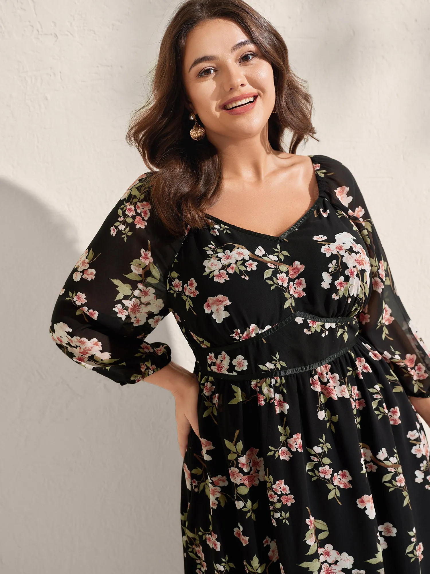 Chiffon Floral Triangular Waist Cinched Maxi Dress sold by Bloomchic product image thumbnail 2