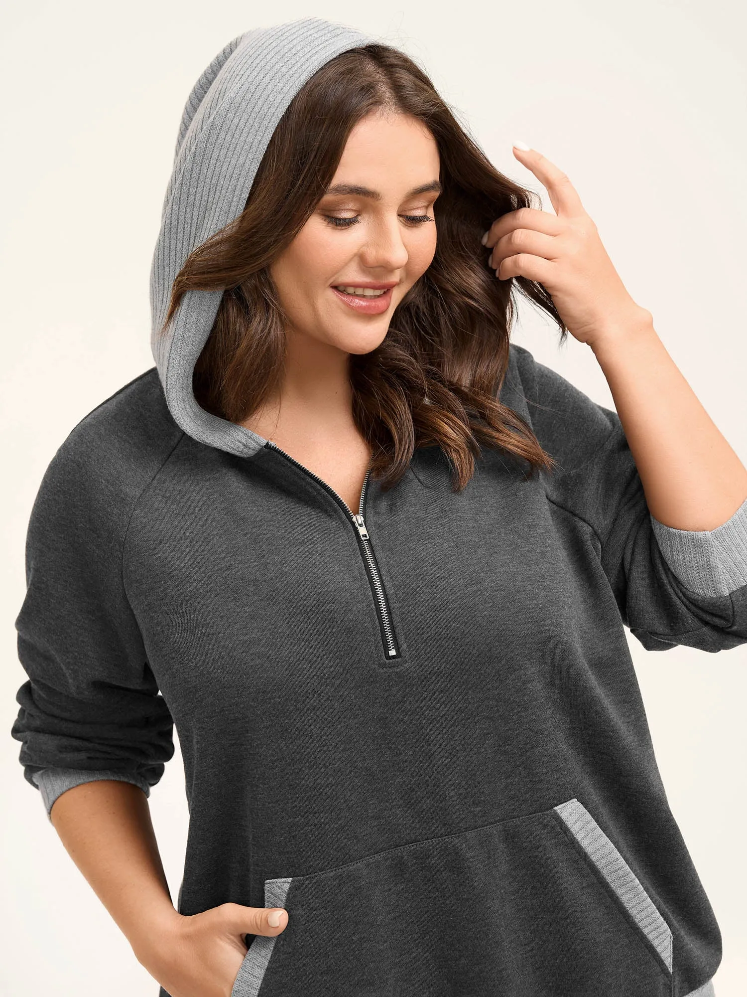 Color Contrast Pockets Half-Zipper Hoodie sold by Bloomchic product image thumbnail 2