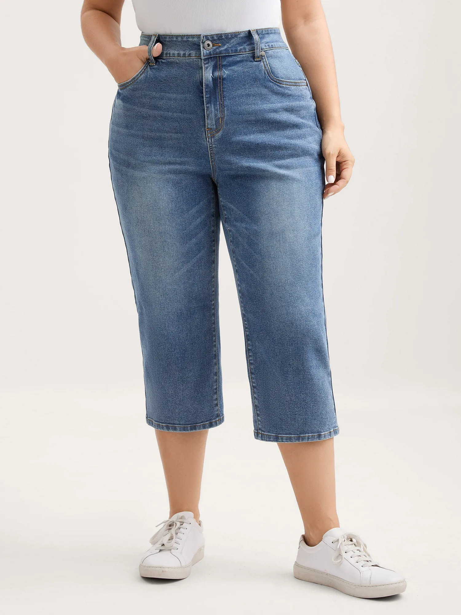 Vintage Wash Bootcut Cropped Jeans sold by Bloomchic