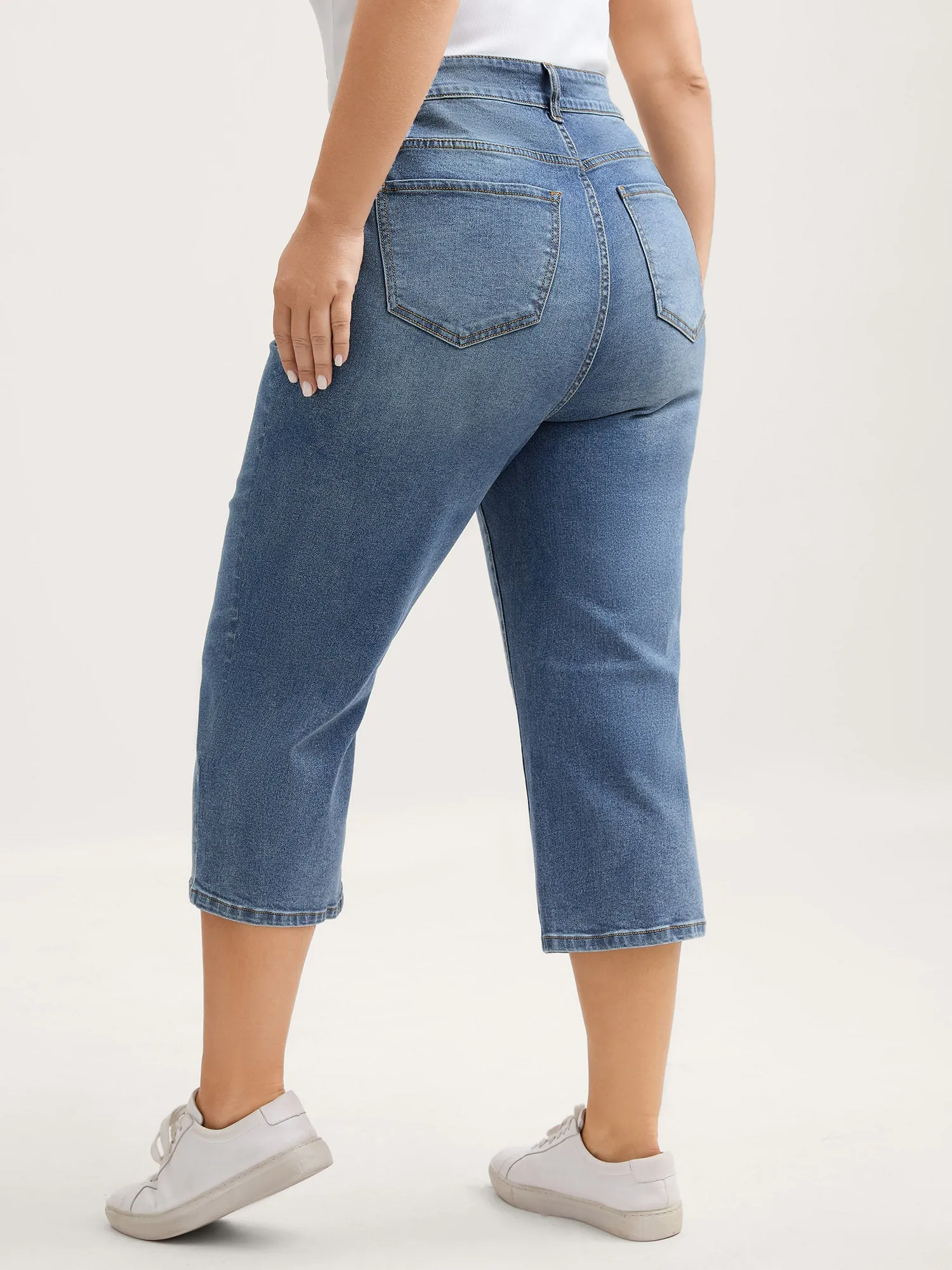 Vintage Wash Bootcut Cropped Jeans sold by Bloomchic product image thumbnail 4