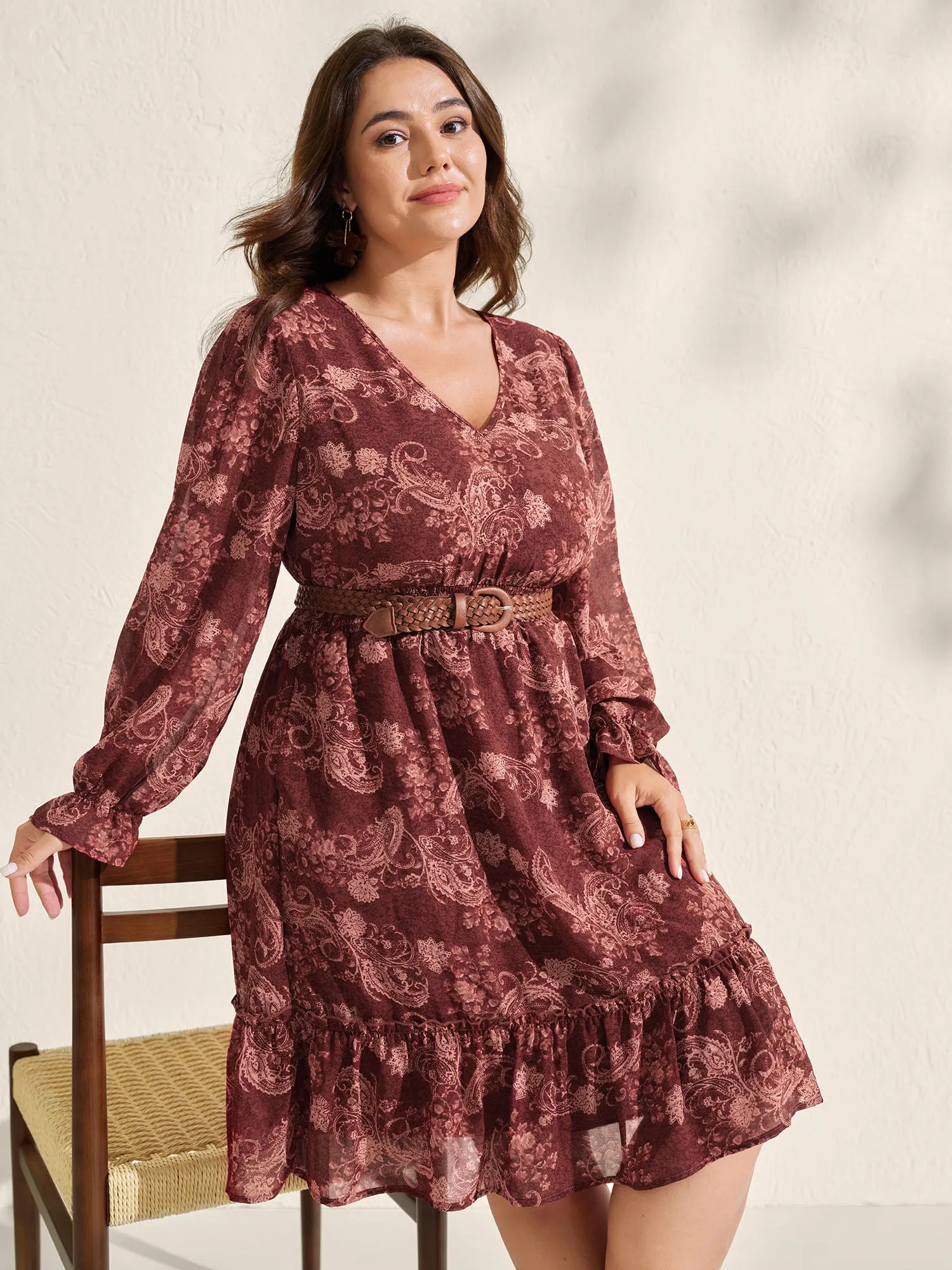 Paisley Print Shirred Waist Tiered Midi Dress sold by Bloomchic product image thumbnail 3