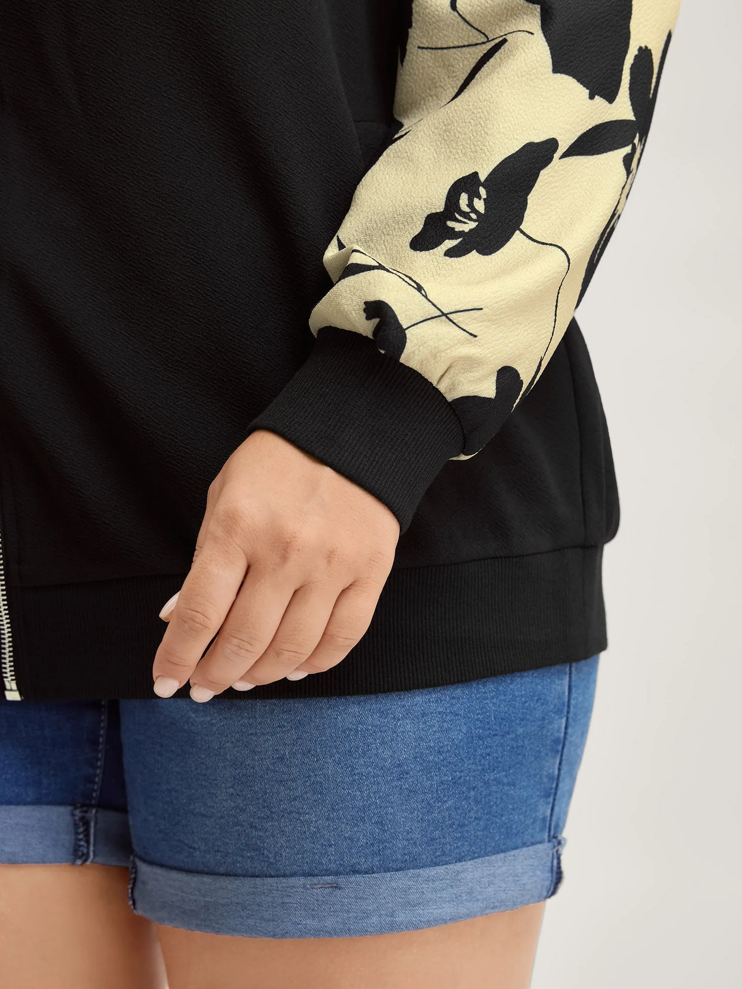 Silhouette Flower Print Zipper-Front Jacket sold by Bloomchic product image thumbnail 4