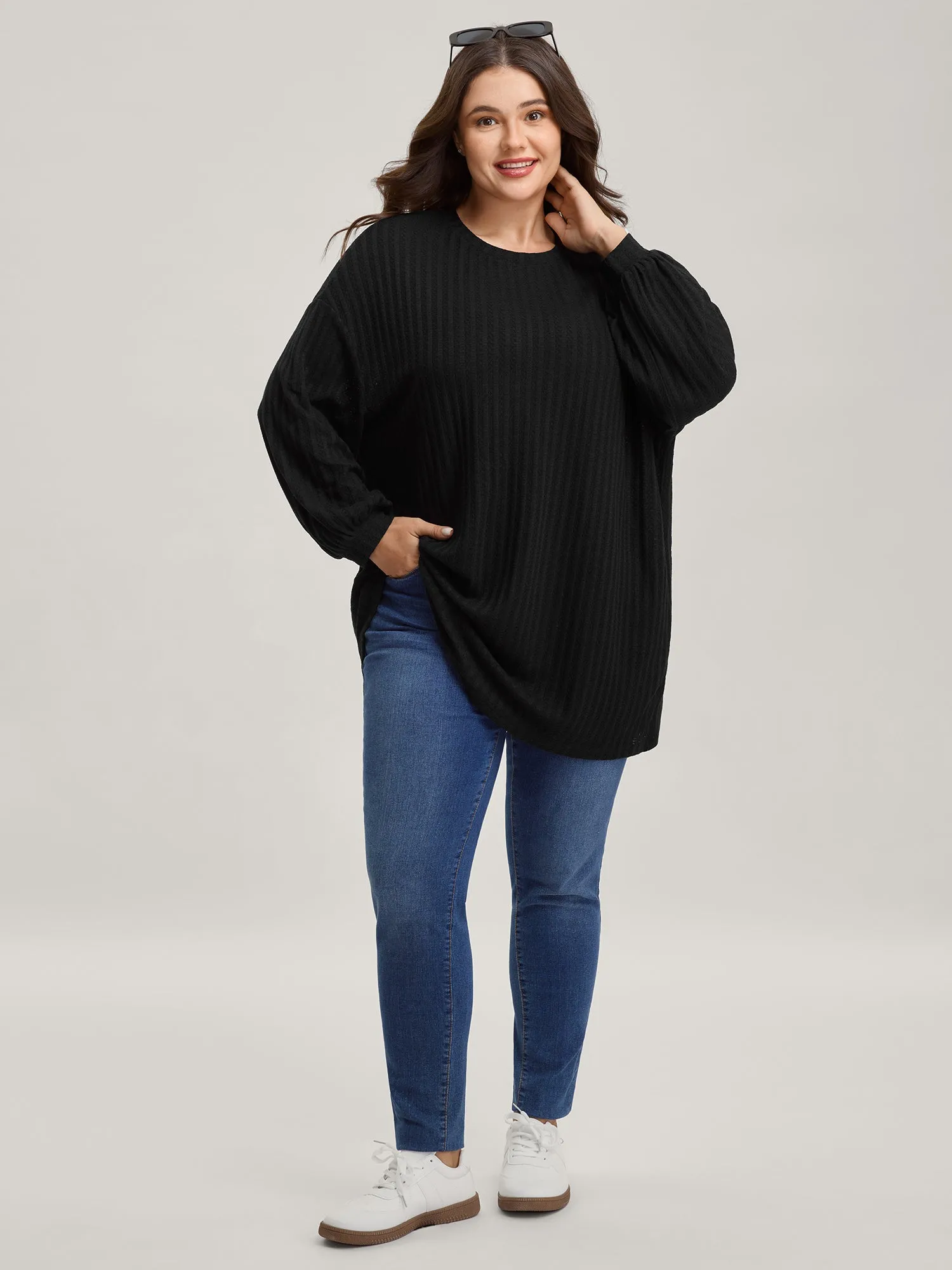 Heart Sheer Back Cut-Out Relaxed Sweatshirt sold by Bloomchic product image thumbnail 3