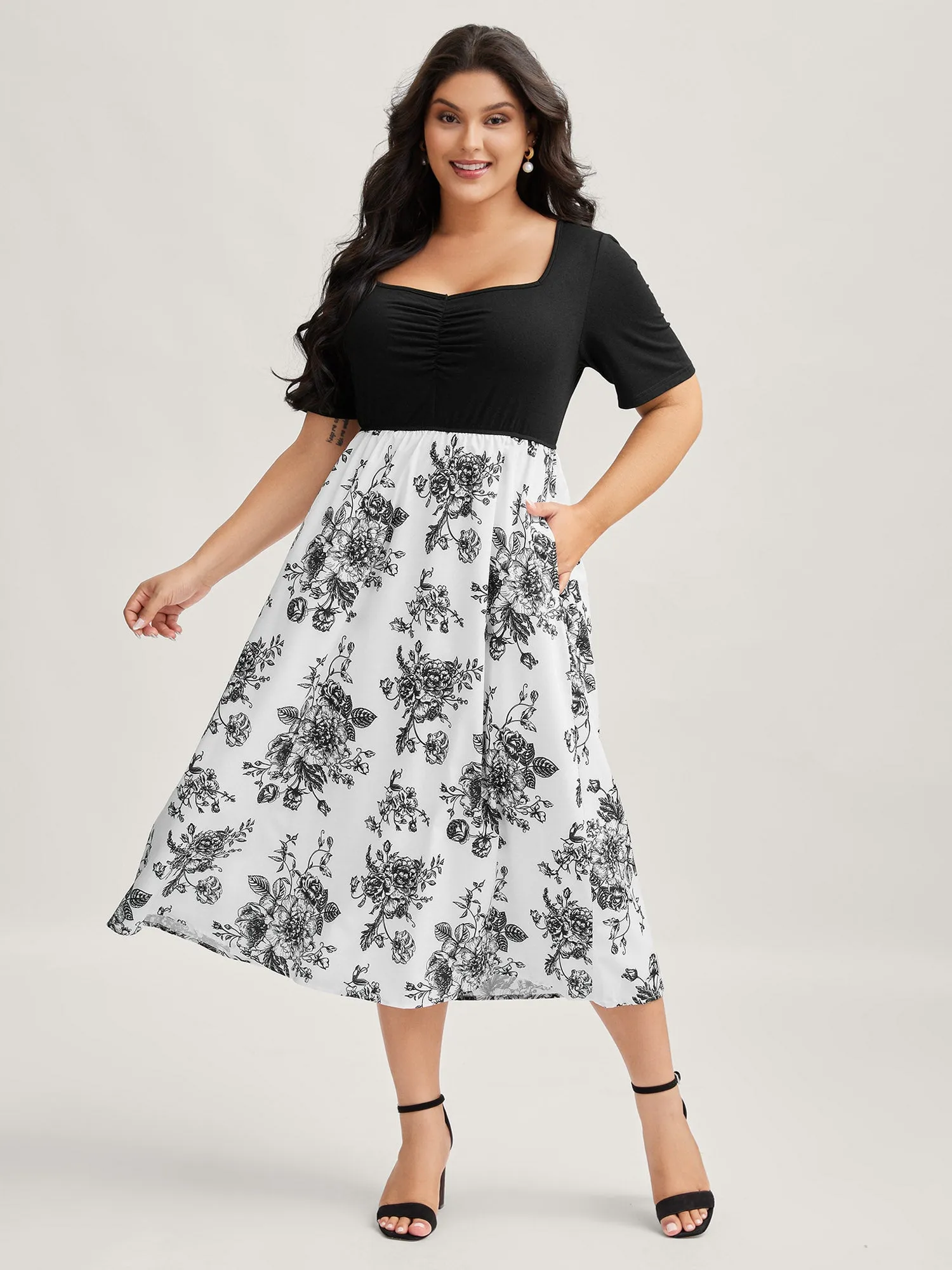 Floral Print Pockets Contrast Midi Dress sold by Bloomchic